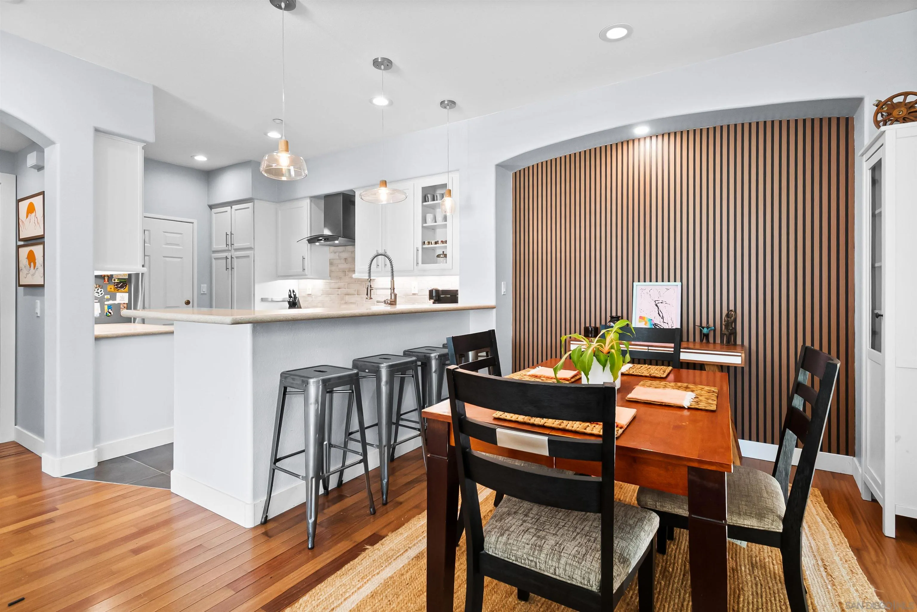 https://cdn.realtyfeed.com/cdn/127/250043475/1798a4cacabf9035f447d878ae4ecfc1.webp