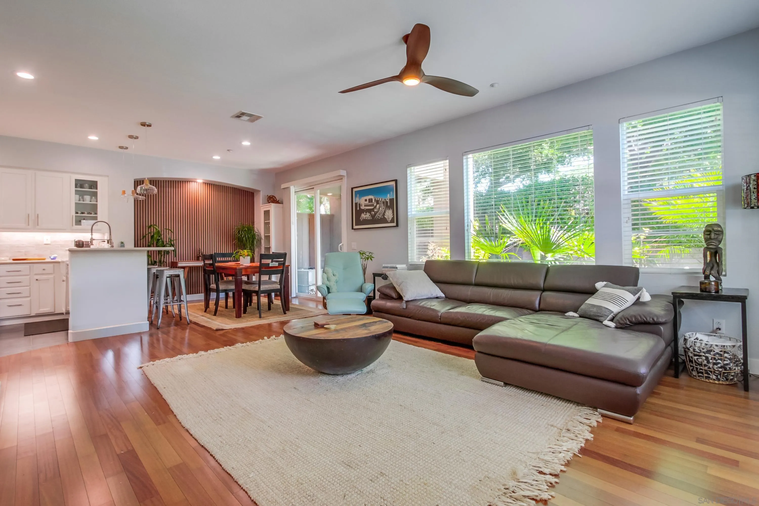 https://cdn.realtyfeed.com/cdn/127/250043475/29c6fc59ce410e663d18e986173e9efb.webp