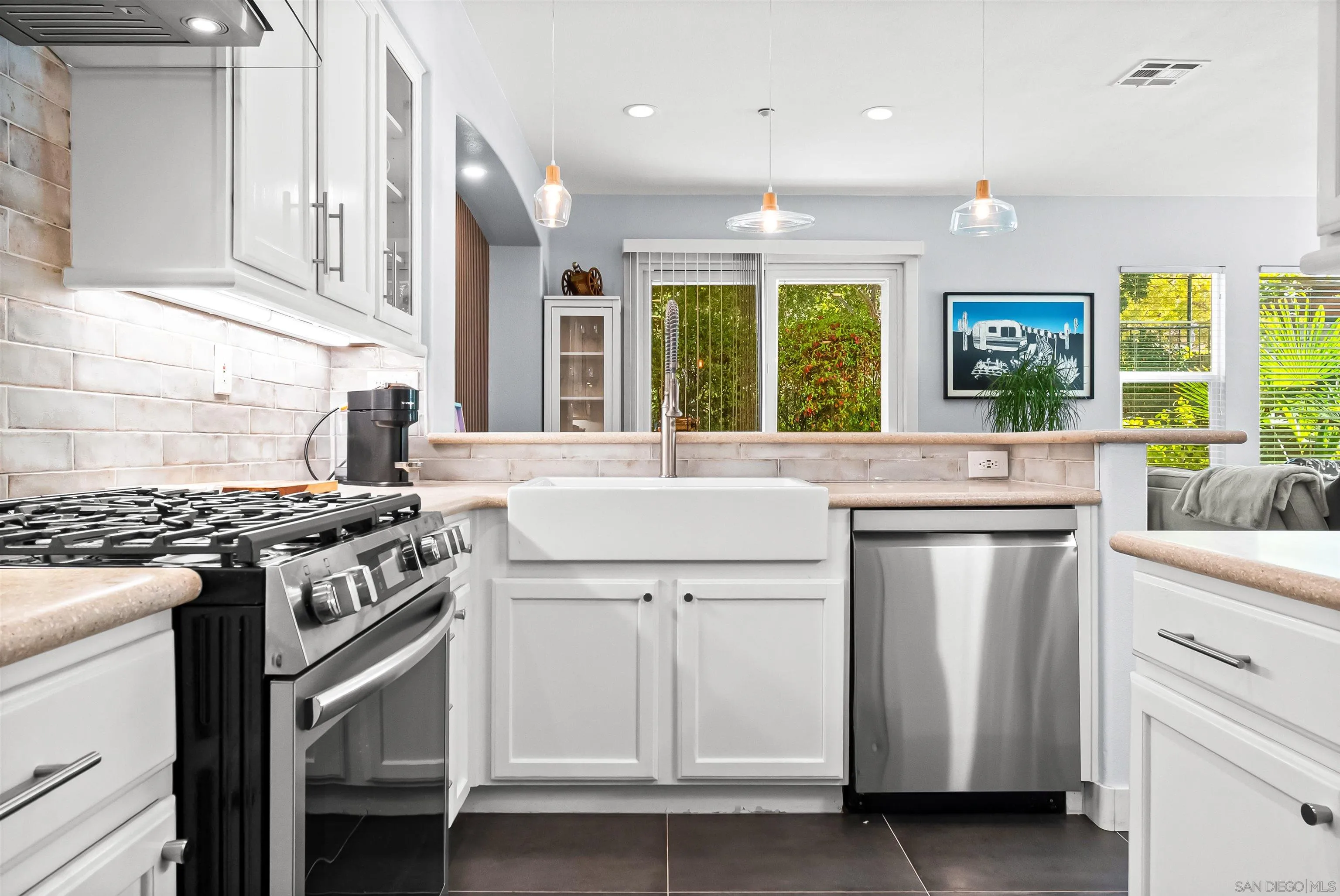 https://cdn.realtyfeed.com/cdn/127/250043475/5467d81326829780d410b56db82d44ff.webp