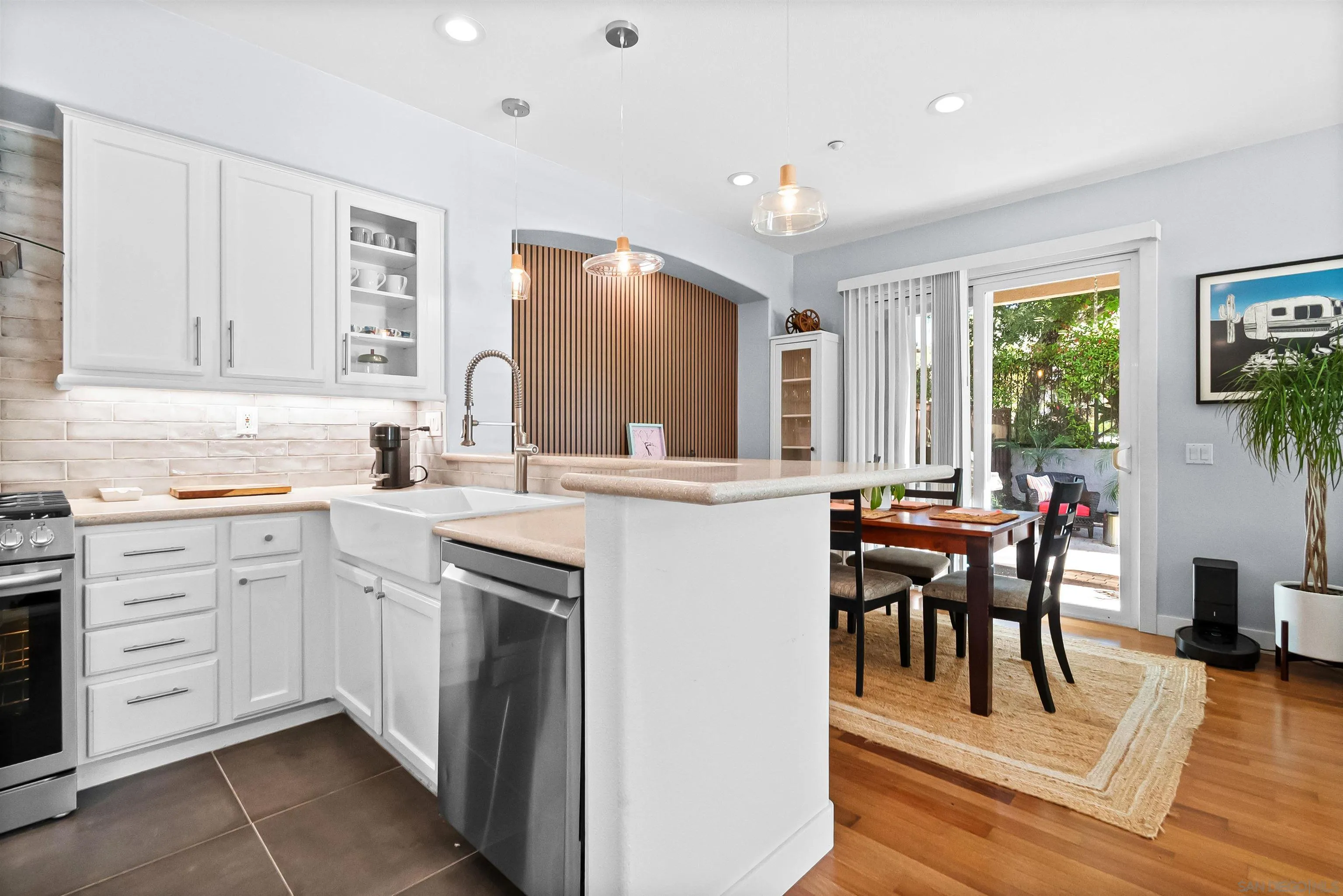 https://cdn.realtyfeed.com/cdn/127/250043475/6482556938a2016472b05547bae704c9.webp