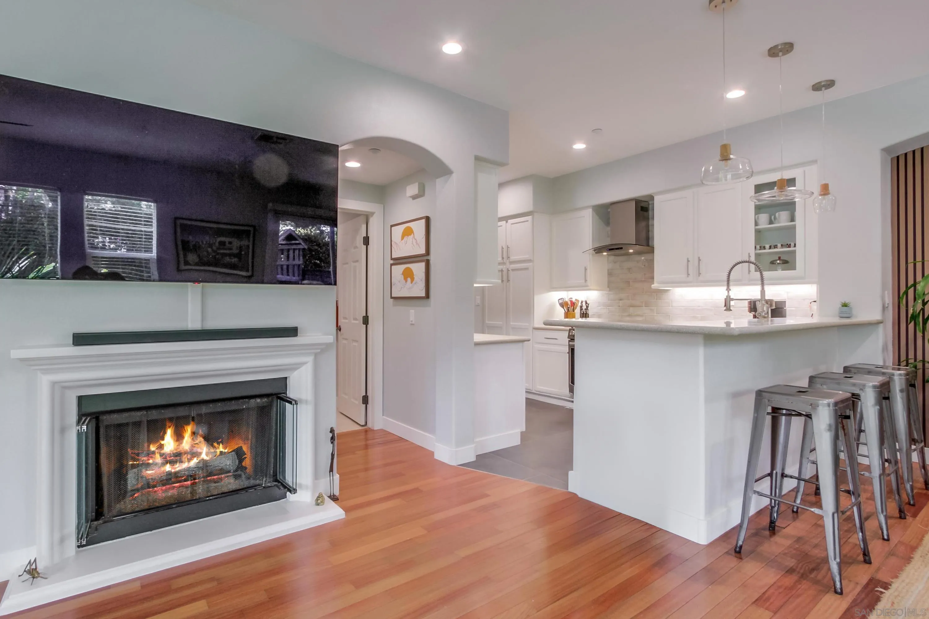 https://cdn.realtyfeed.com/cdn/127/250043475/b2505257ccb43e5e273616313a19dade.webp