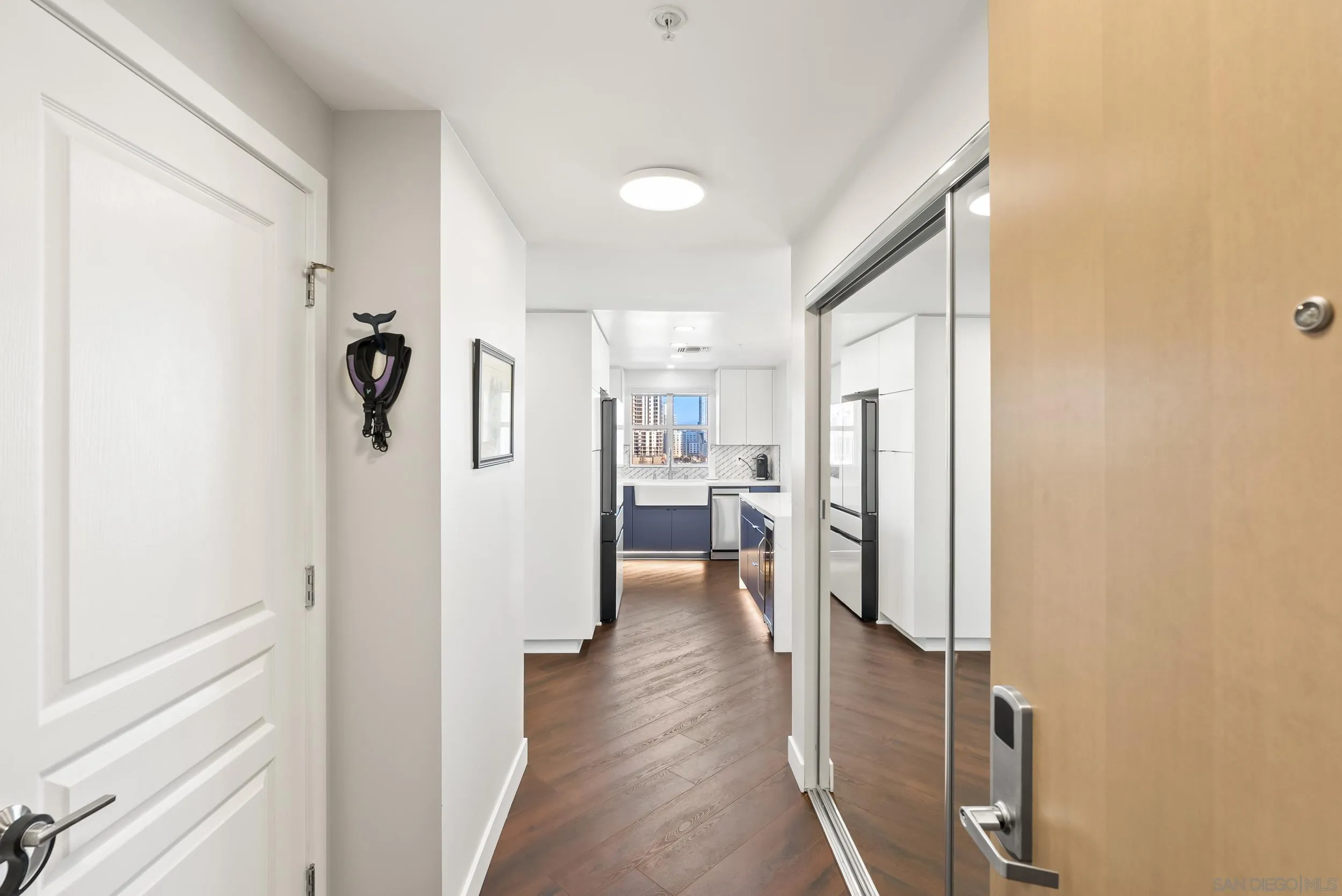 Photo #5: 250043476 Listing: Photo #5