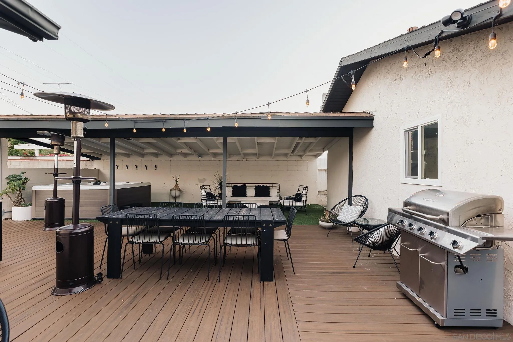 https://cdn.realtyfeed.com/cdn/127/250043497/f4ea08bf551cae597f4a53d5aca78021.webp