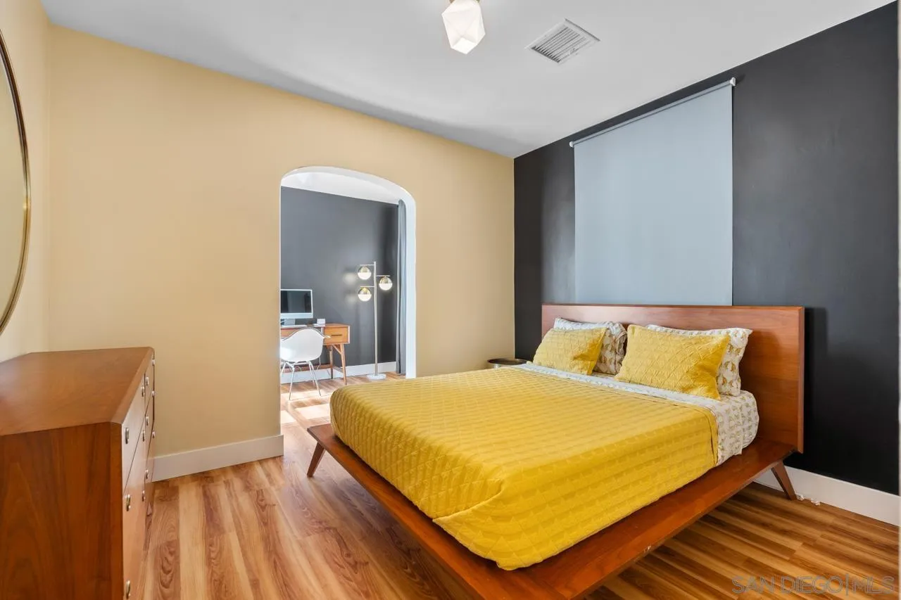 https://cdn.realtyfeed.com/cdn/127/250043504/92c6546448fb5fba422973211b449e59.webp