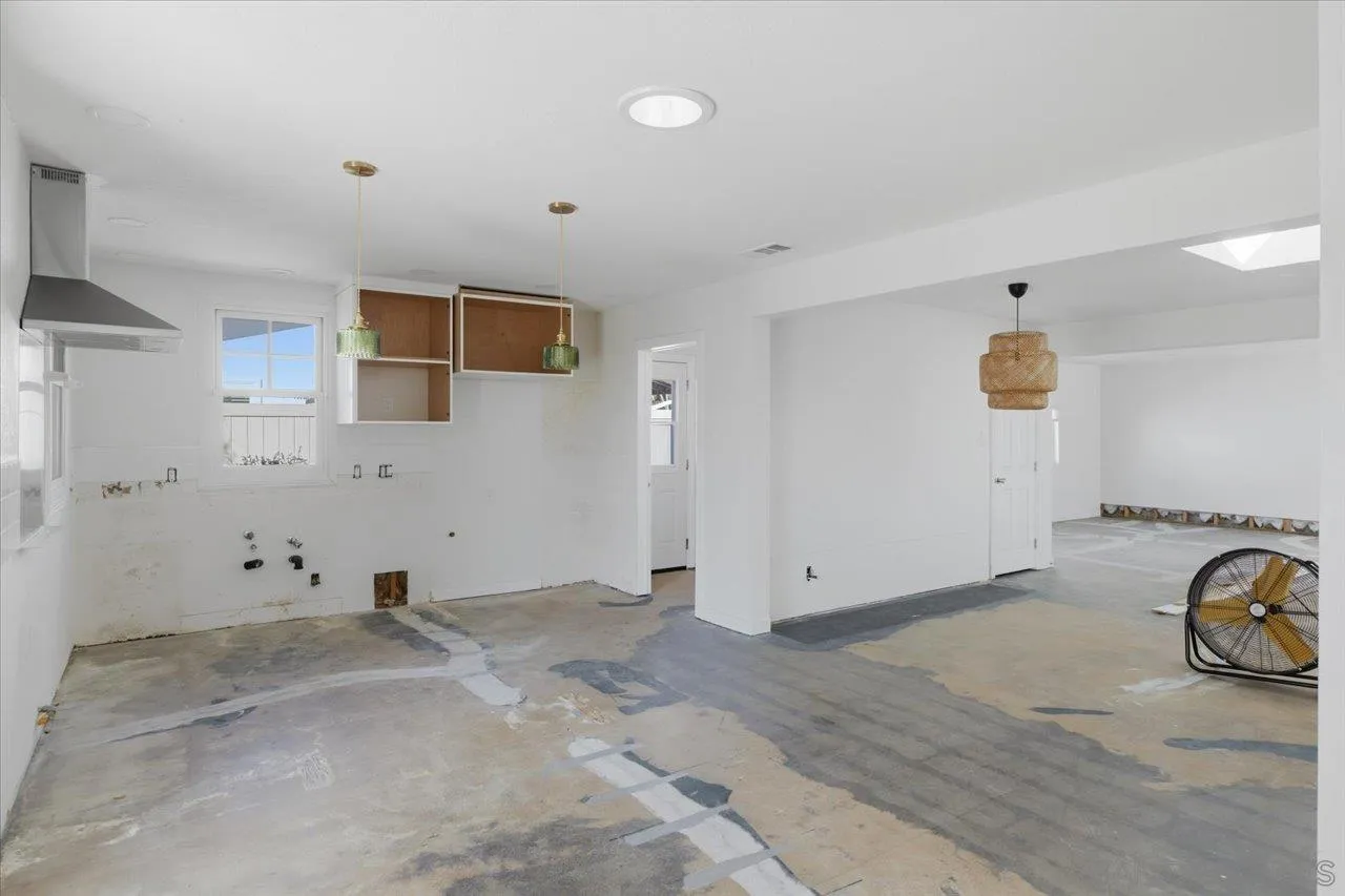 https://cdn.realtyfeed.com/cdn/127/250043511/e5731b039abf544c6965976033f20168.webp