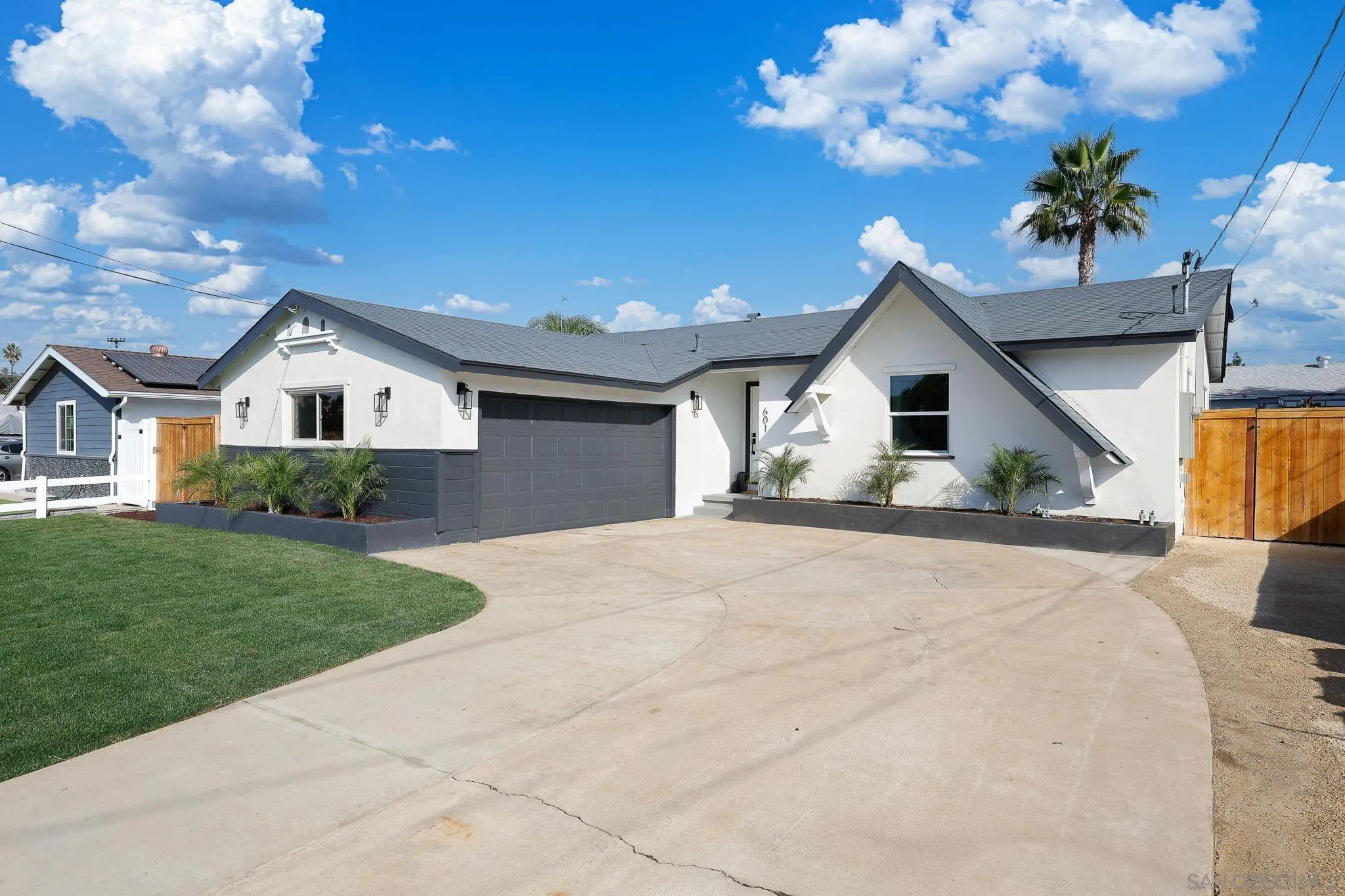 https://cdn.realtyfeed.com/cdn/127/250043517/280469a50aac739c189eb07c6f2ab0cc.webp