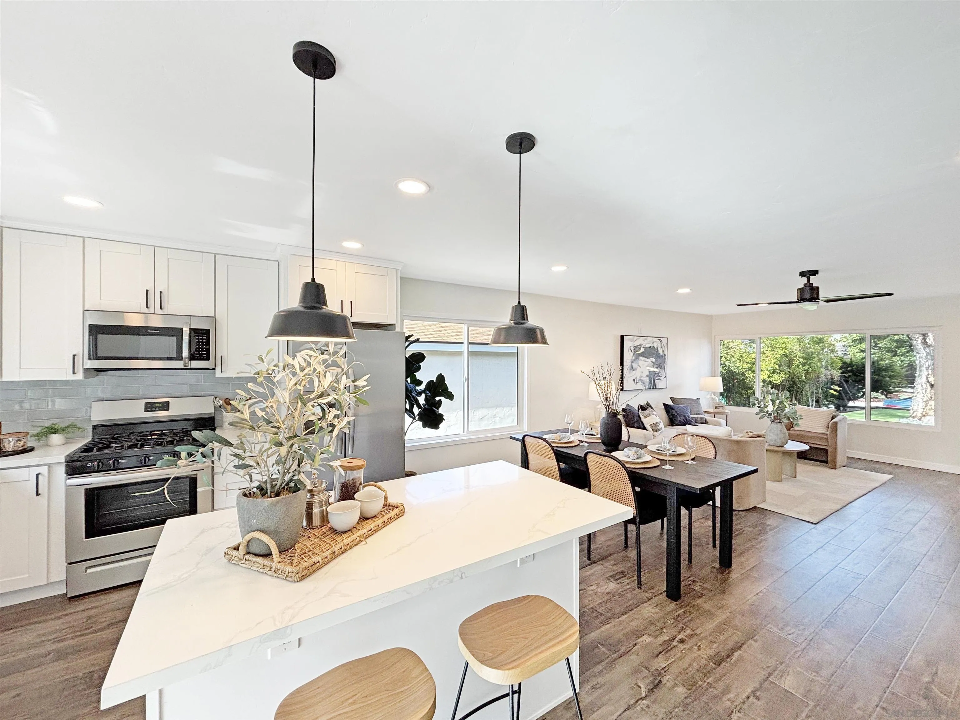 https://cdn.realtyfeed.com/cdn/127/250043520/95587c6c89221171e0641ea6629c3f85.webp