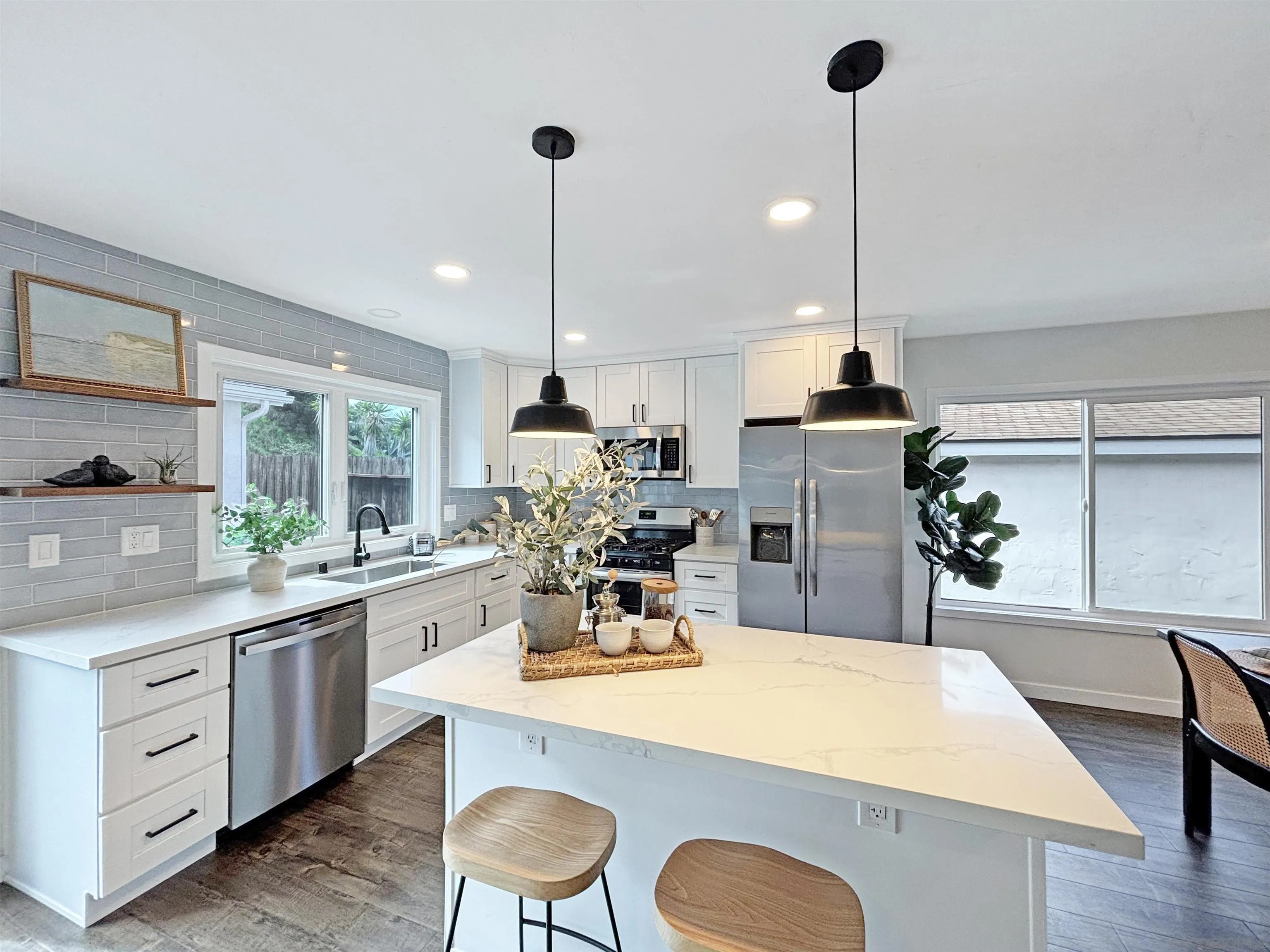 https://cdn.realtyfeed.com/cdn/127/250043520/b2f8915e43b07386642e332253999fcc.webp