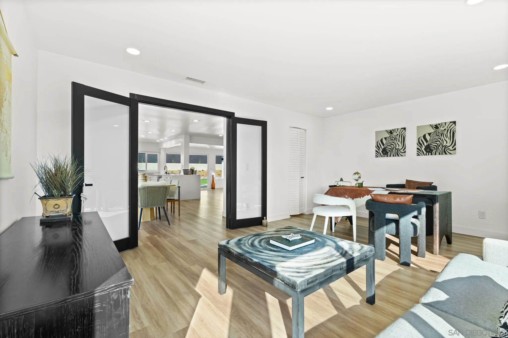 https://cdn.realtyfeed.com/cdn/127/250043522/c375b2f196319c6551361f5996ff0fd8.webp