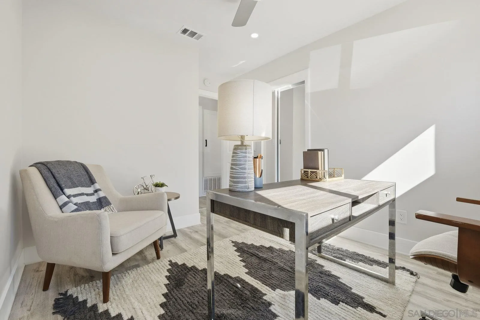 https://cdn.realtyfeed.com/cdn/127/250043561/b6b99616ca001af1eb902cb9bc18c334.webp