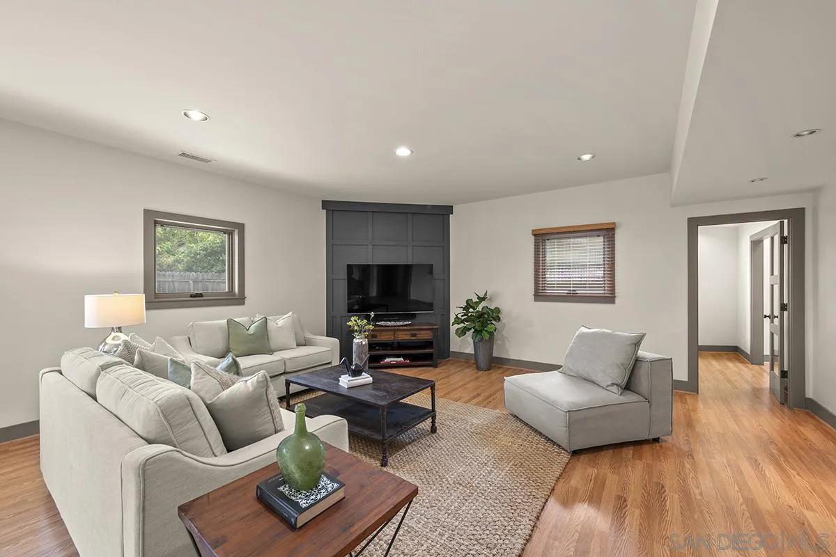 https://cdn.realtyfeed.com/cdn/127/250043562/e852163fe4d6ca5b4c1731b13add1264.webp