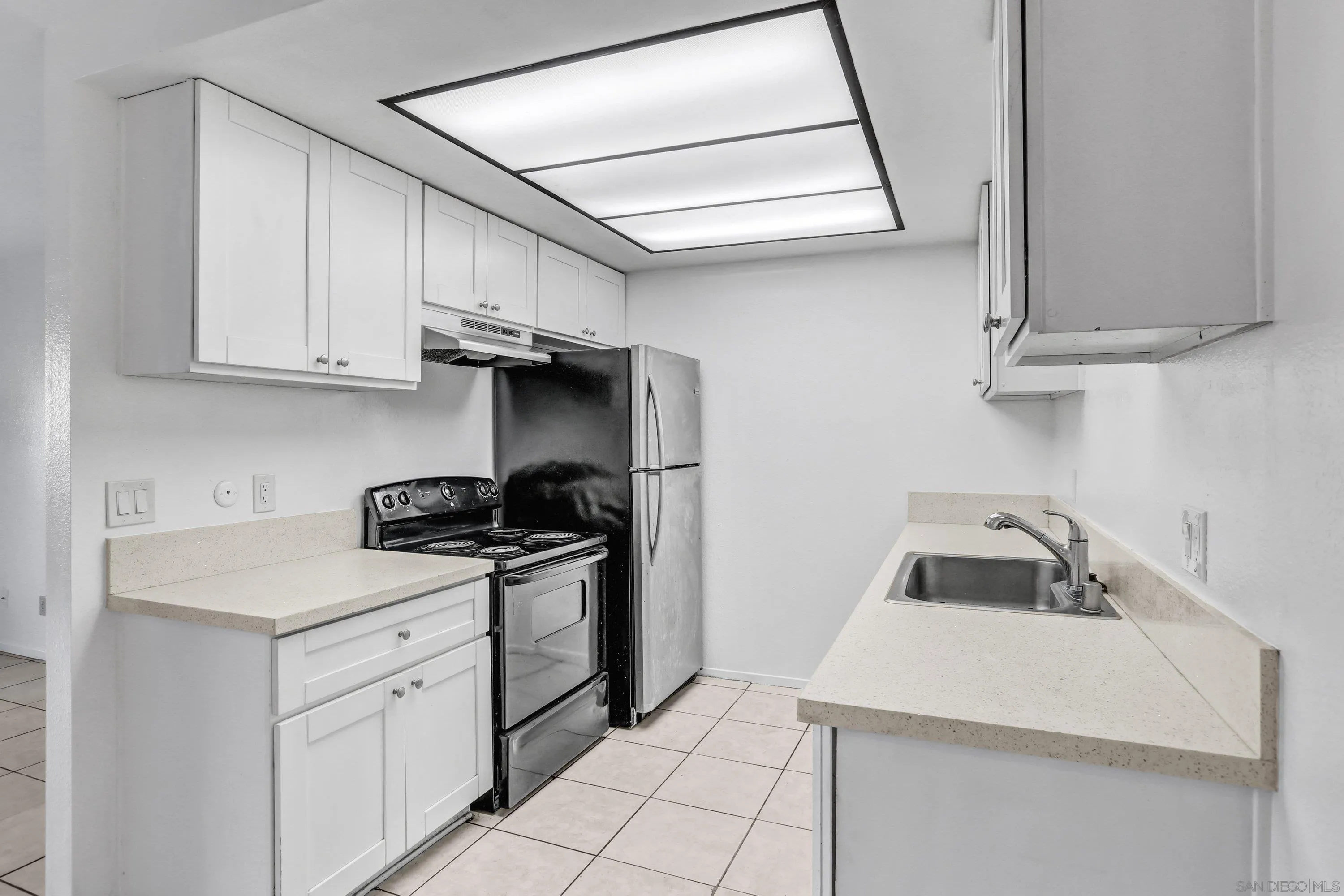 https://cdn.realtyfeed.com/cdn/127/250043566/4ff0be956b34819a16e878ad5069fc47.webp