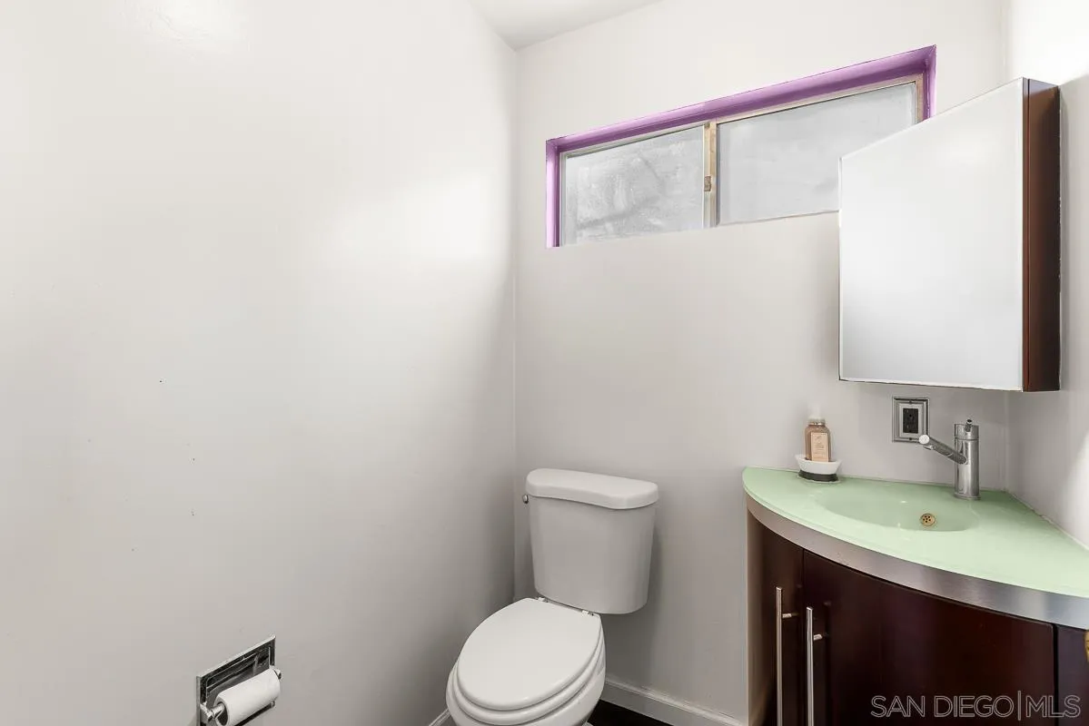 https://cdn.realtyfeed.com/cdn/127/250043567/5a37a65e45109be64e0b3c456919ba21.webp