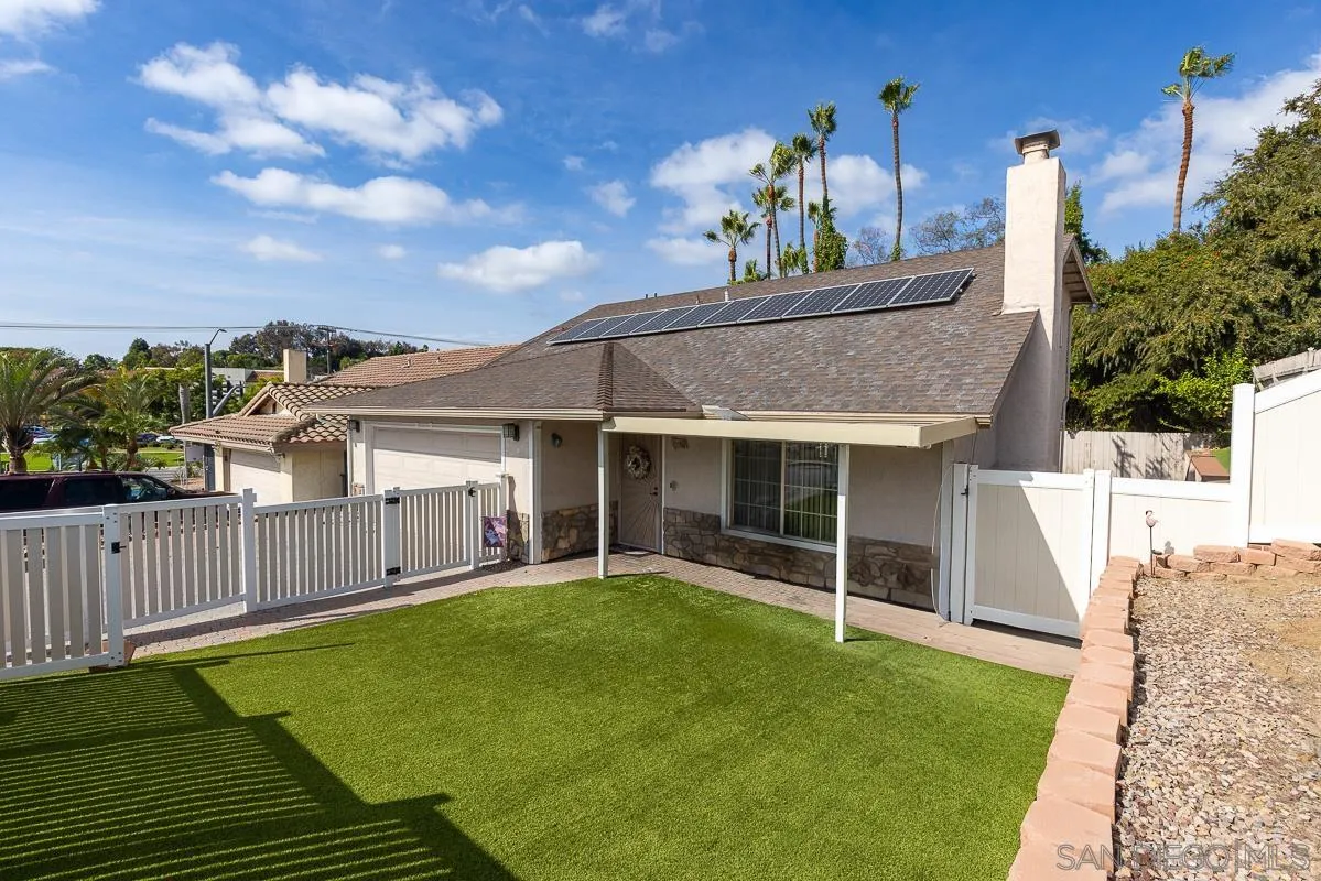 https://cdn.realtyfeed.com/cdn/127/250043567/74ee3520e4d1de6534427039ab62f93d.webp