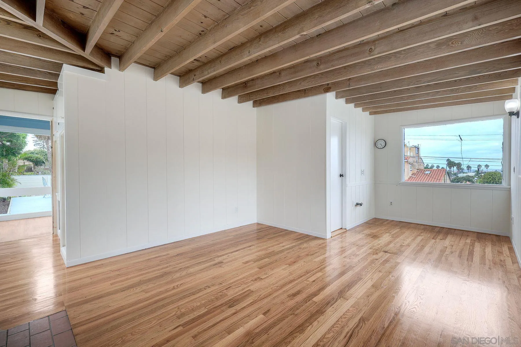 https://cdn.realtyfeed.com/cdn/127/250043574/9317ea16715436c81a804049afdb25fe.webp