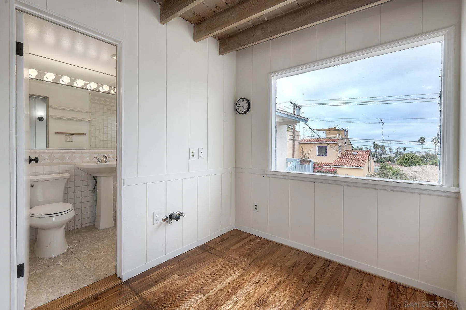https://cdn.realtyfeed.com/cdn/127/250043574/aafe9c7369647b150f777403171f8ed1.webp