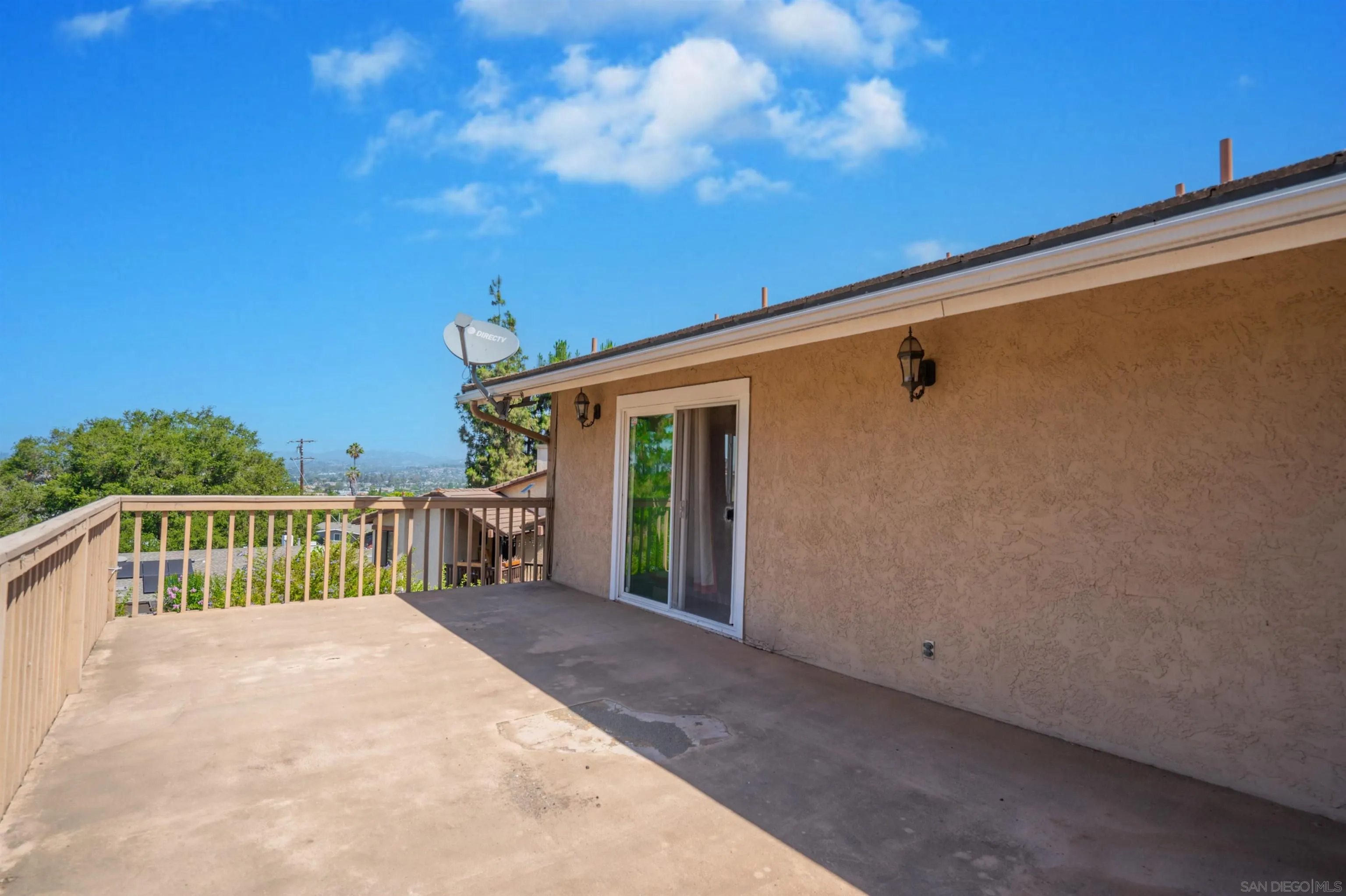 https://cdn.realtyfeed.com/cdn/127/250043581/5f84e10ccff057361ad4479d15081691.webp