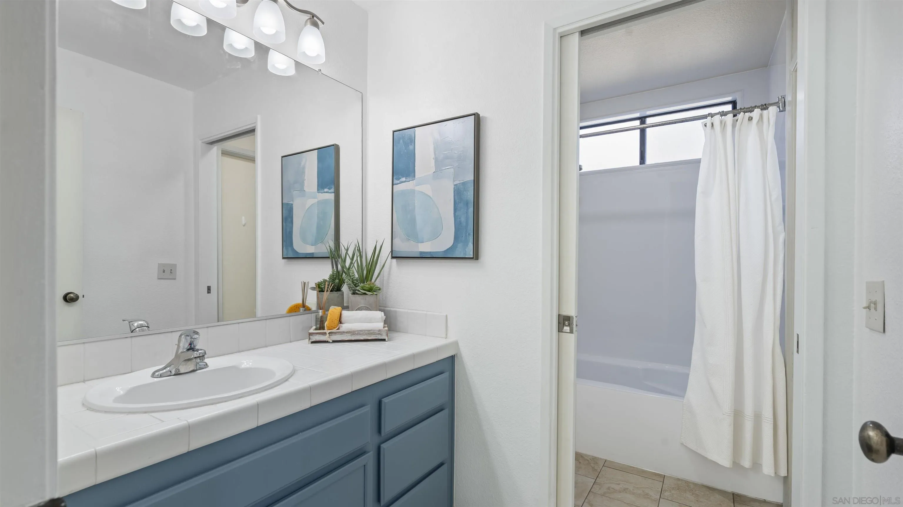 Photo #18: 250043582 Listing: Photo #18