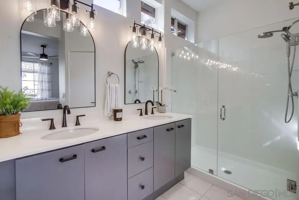 https://cdn.realtyfeed.com/cdn/127/250043595/c94f7beba3d7e26341bdd6263dea5882.webp