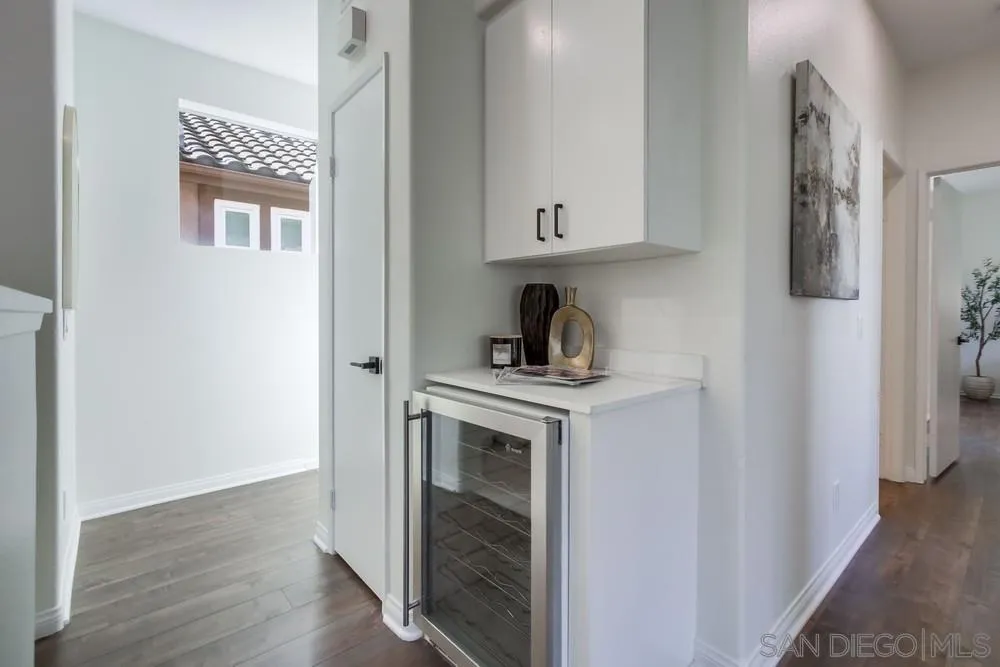 https://cdn.realtyfeed.com/cdn/127/250043595/d0195b21f6610e80f539502ef1ecd18c.webp
