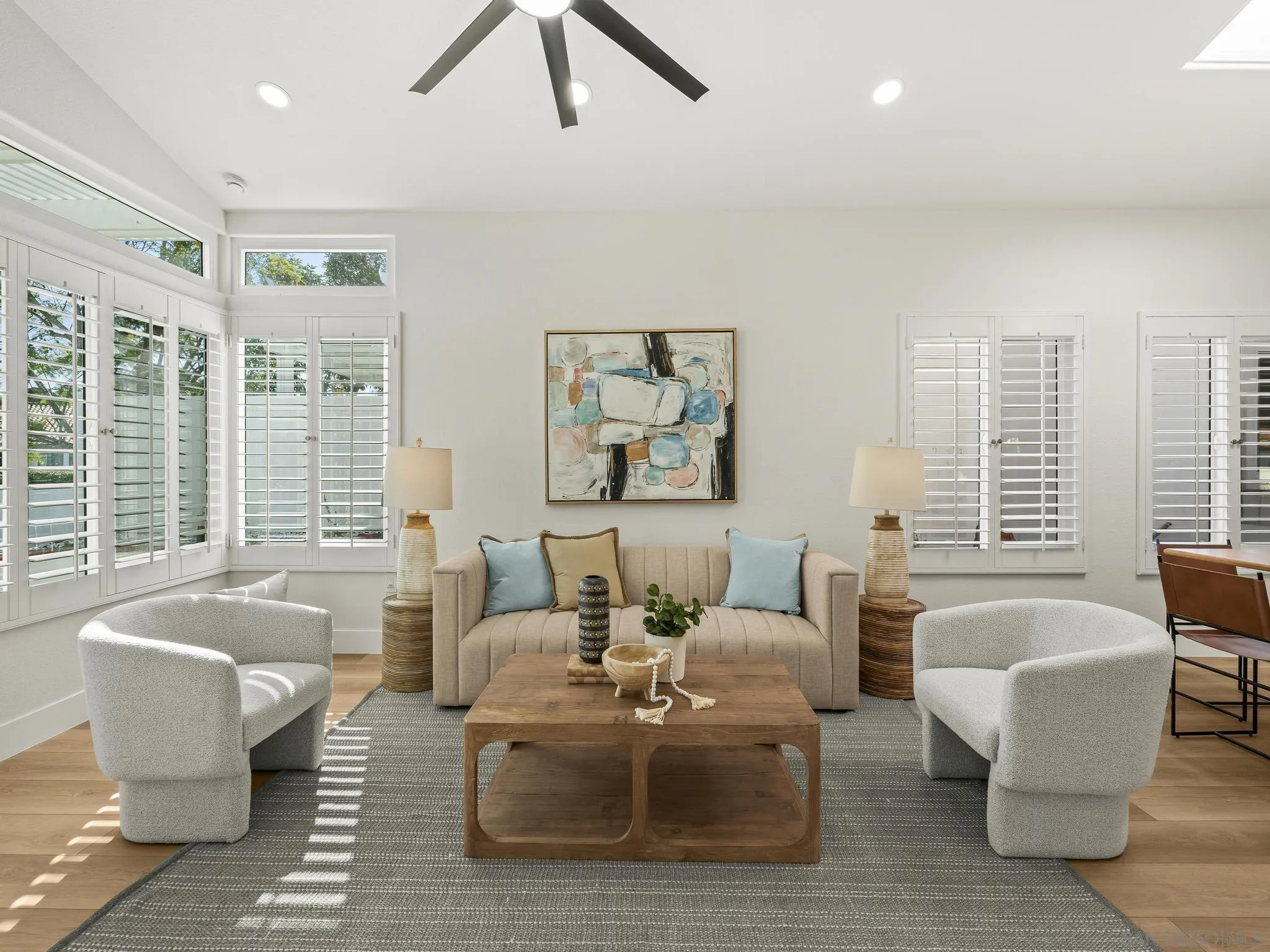 https://cdn.realtyfeed.com/cdn/127/250043606/3402b0ed12f8e5dab580e009ceb1fc32.webp