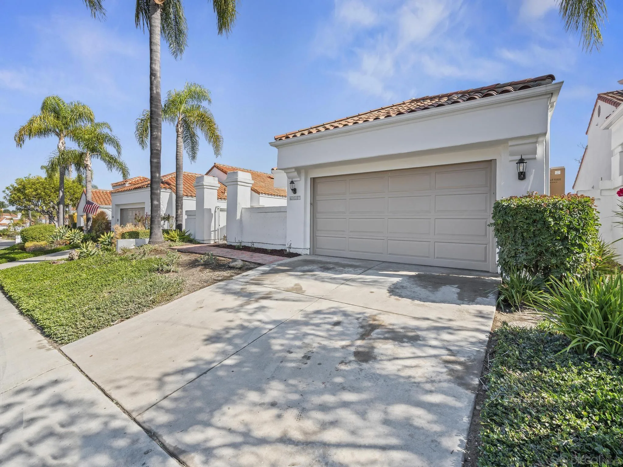 https://cdn.realtyfeed.com/cdn/127/250043606/3b12892296cfa230517edf6f623fe9d0.webp