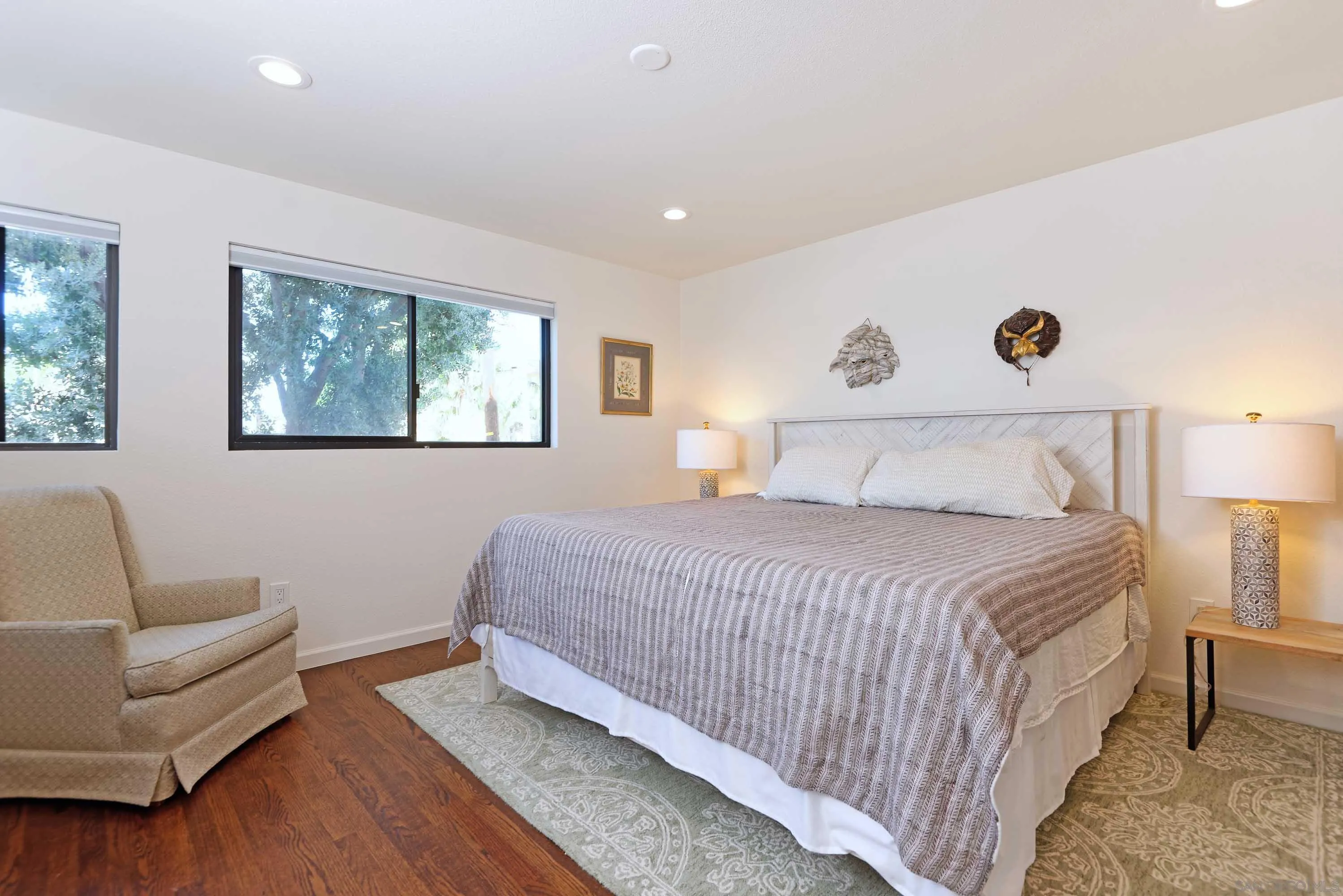 https://cdn.realtyfeed.com/cdn/127/250043614/215b0b44096778387ea99d1362ee84ba.webp