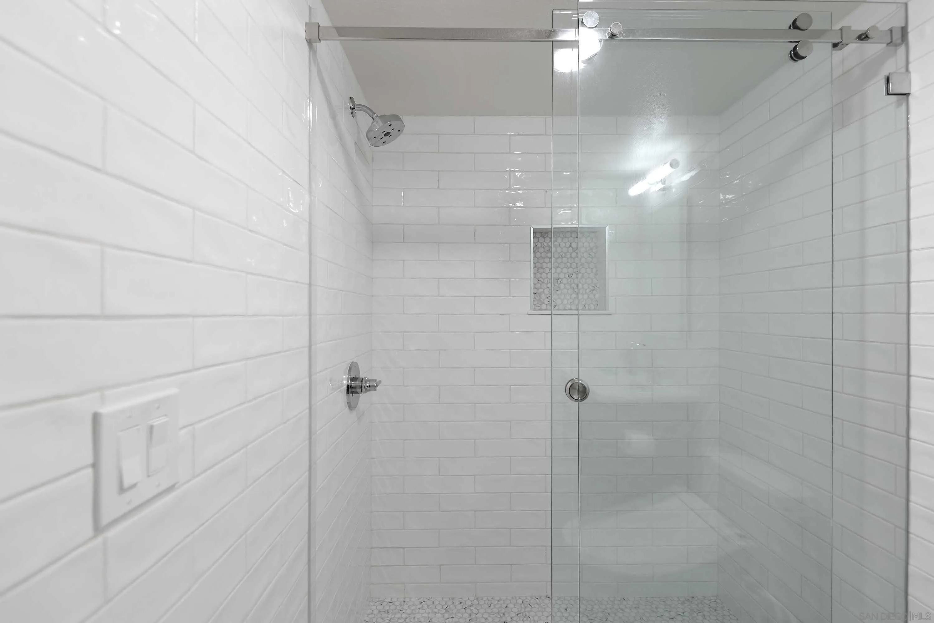 https://cdn.realtyfeed.com/cdn/127/250043614/257d214808ab41b5d338eaddac272083.webp