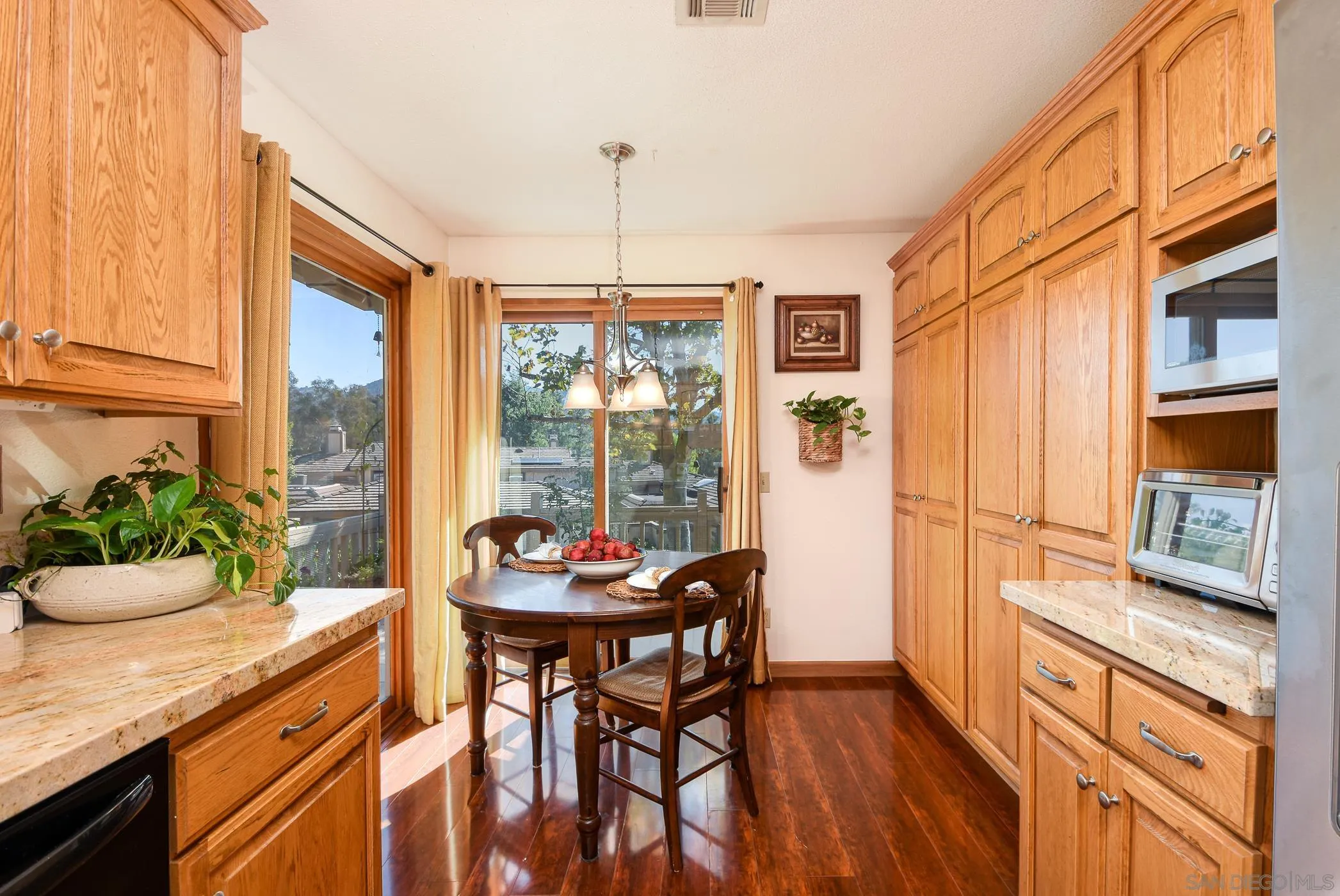 8541 Circle R Course, Escondido, CA, 92026