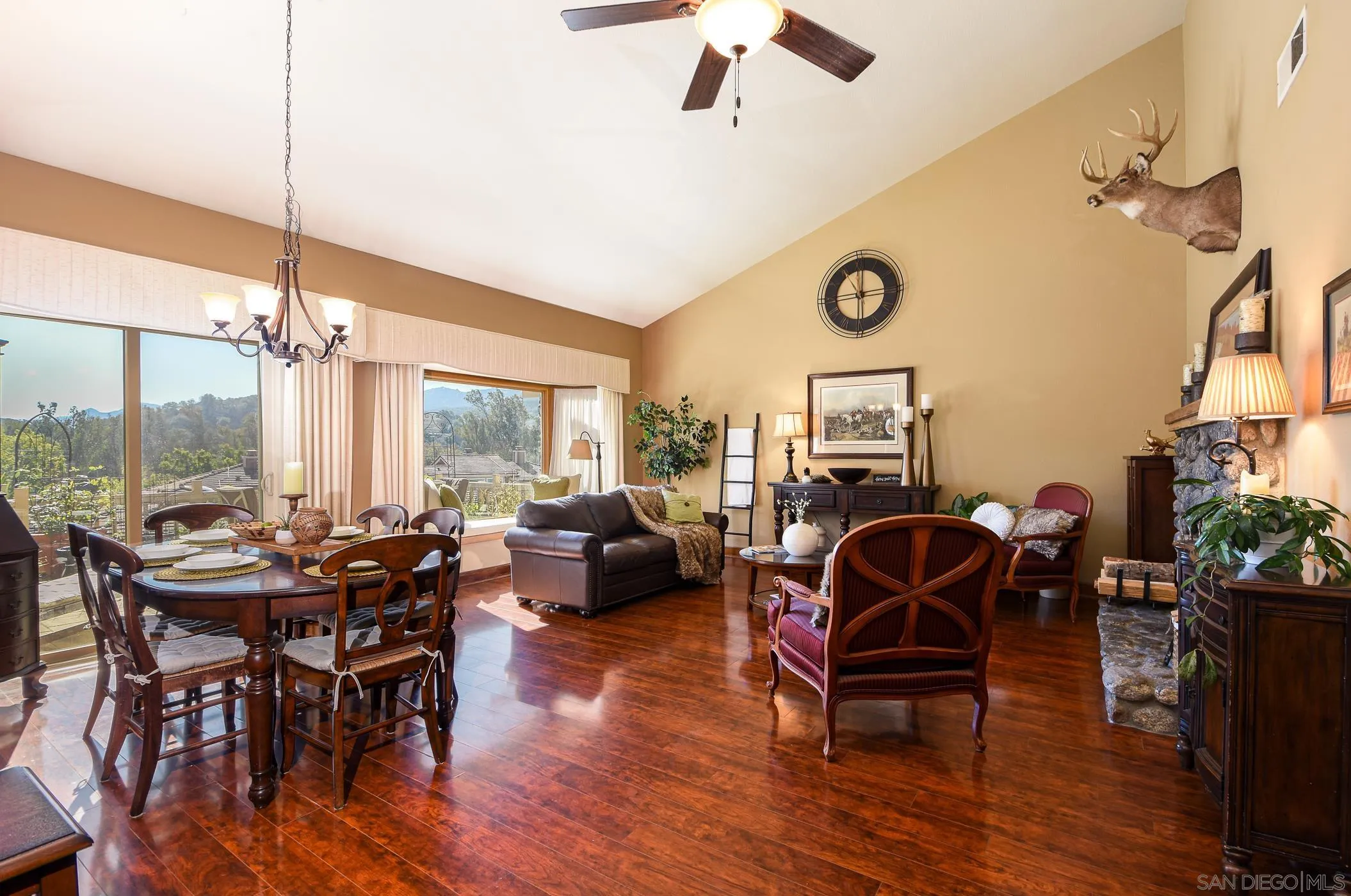 8541 Circle R Course, Escondido, CA, 92026