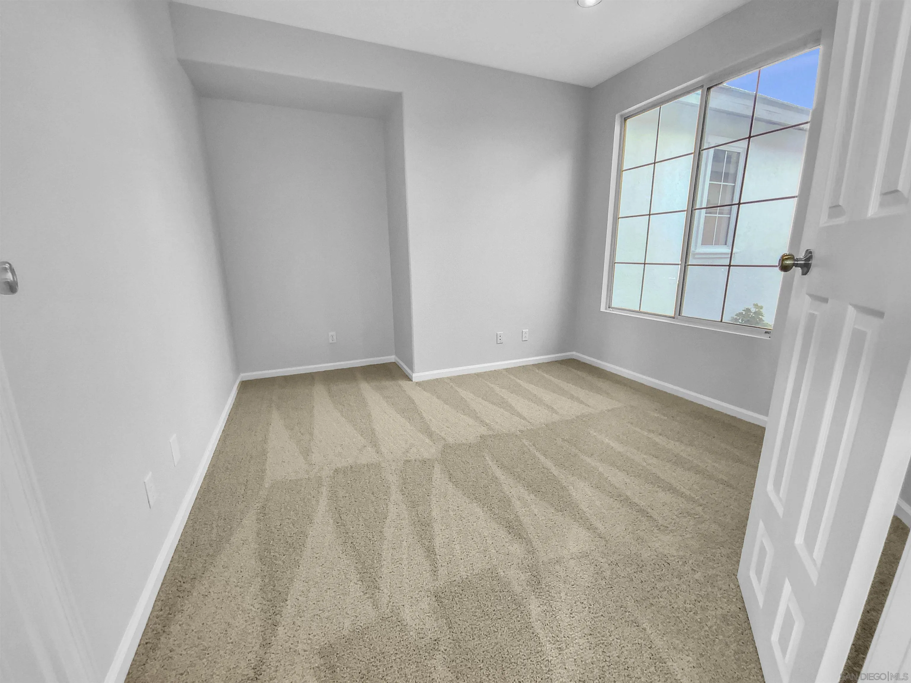 https://cdn.realtyfeed.com/cdn/127/250043640/879e518b42a76cb1daac0baf239e5a5c.webp