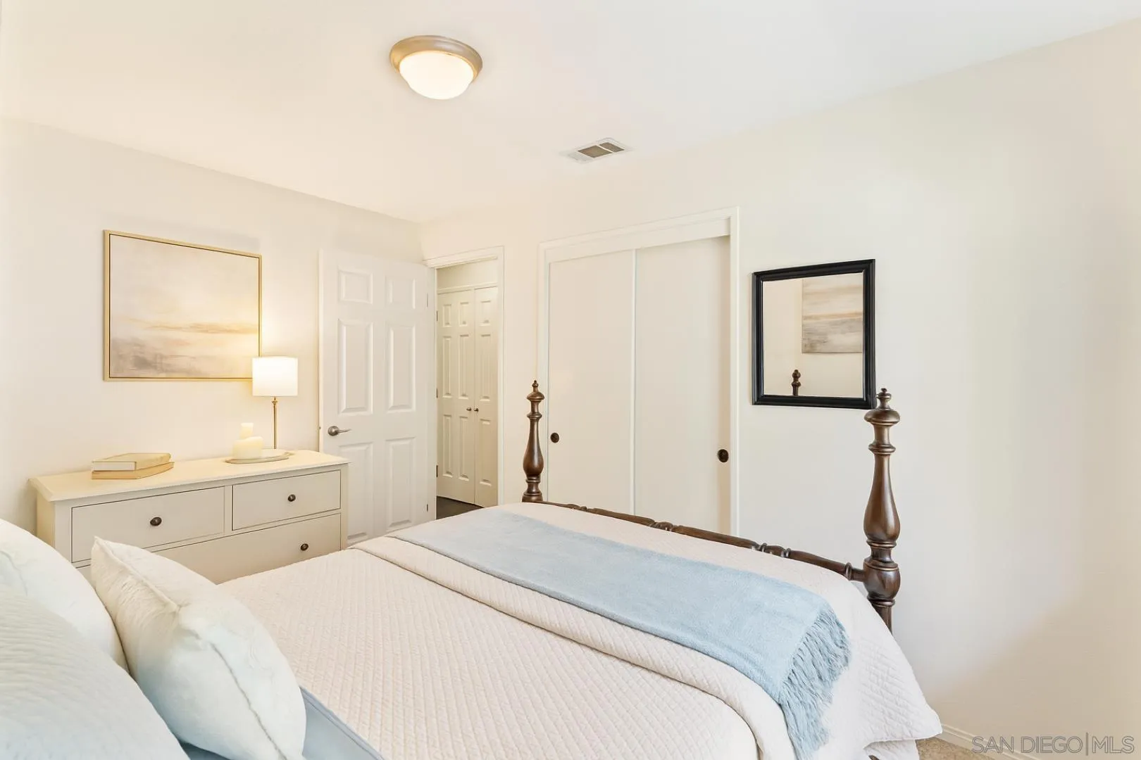 https://cdn.realtyfeed.com/cdn/127/250043657/222a5f33cb586c930b879a12d087605c.webp