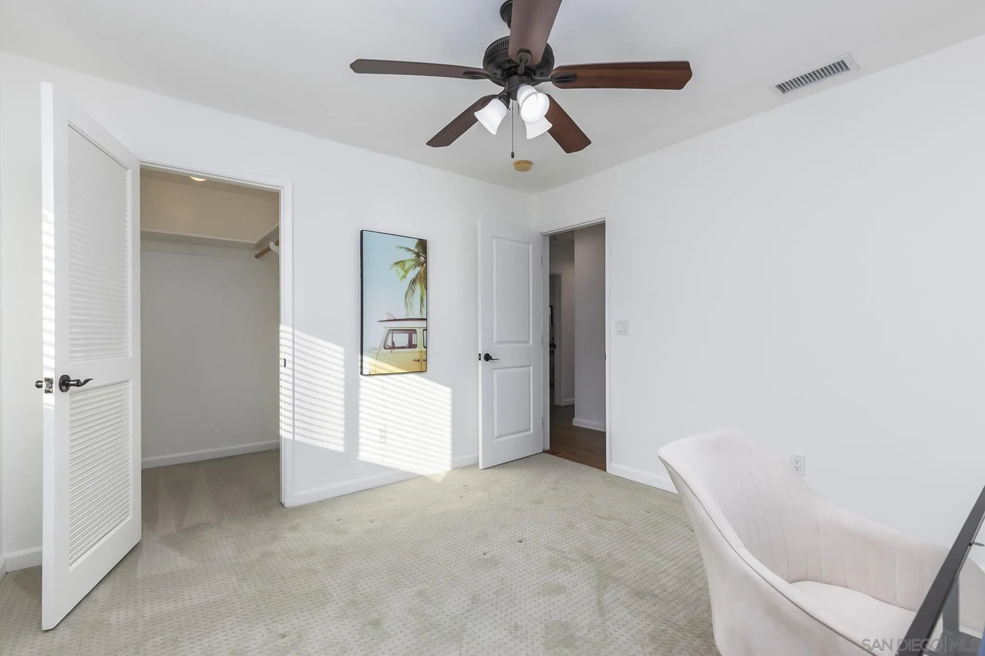 https://cdn.realtyfeed.com/cdn/127/250043665/9b94f17e47895469ad8238b455d45df7.webp