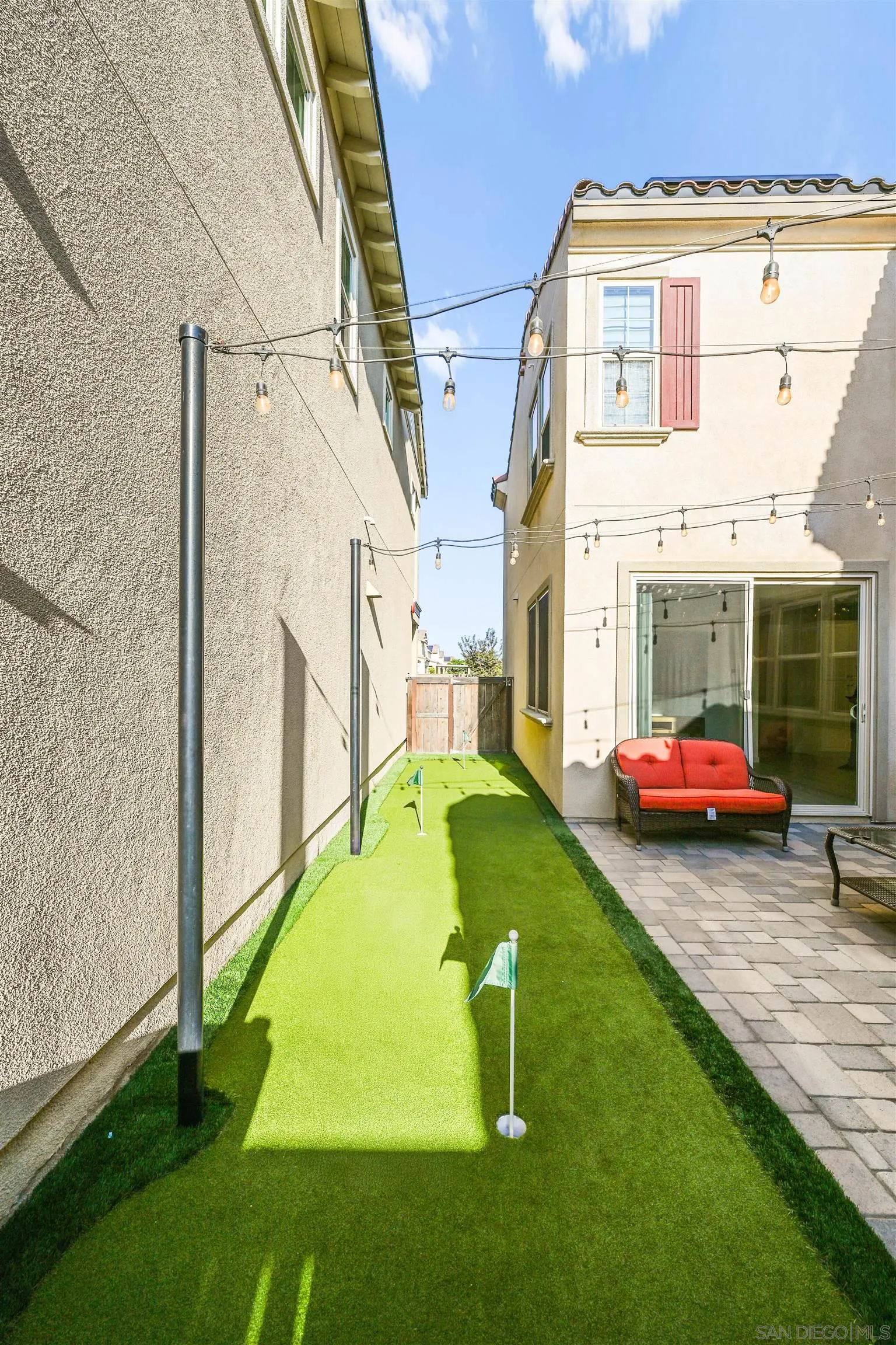 https://cdn.realtyfeed.com/cdn/127/250043680/9143d8d2f5a3938307477d7751de392b.webp