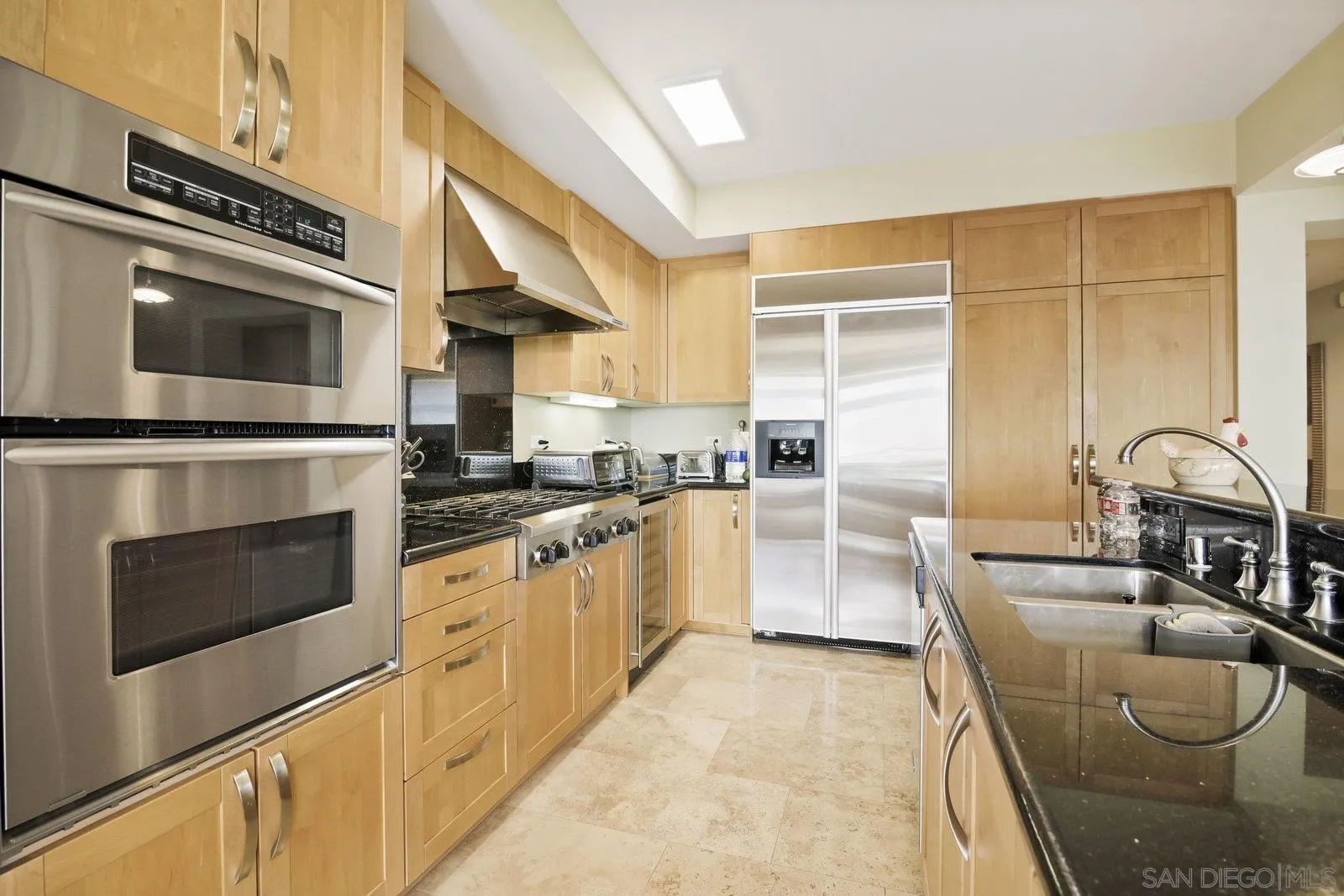 Photo #8: 250043689 Listing: Photo #8