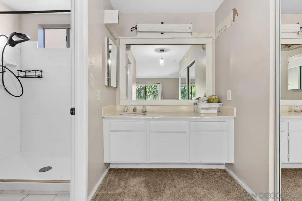 https://cdn.realtyfeed.com/cdn/127/250043704/30199288d7e814b844541c6074fa2926.webp