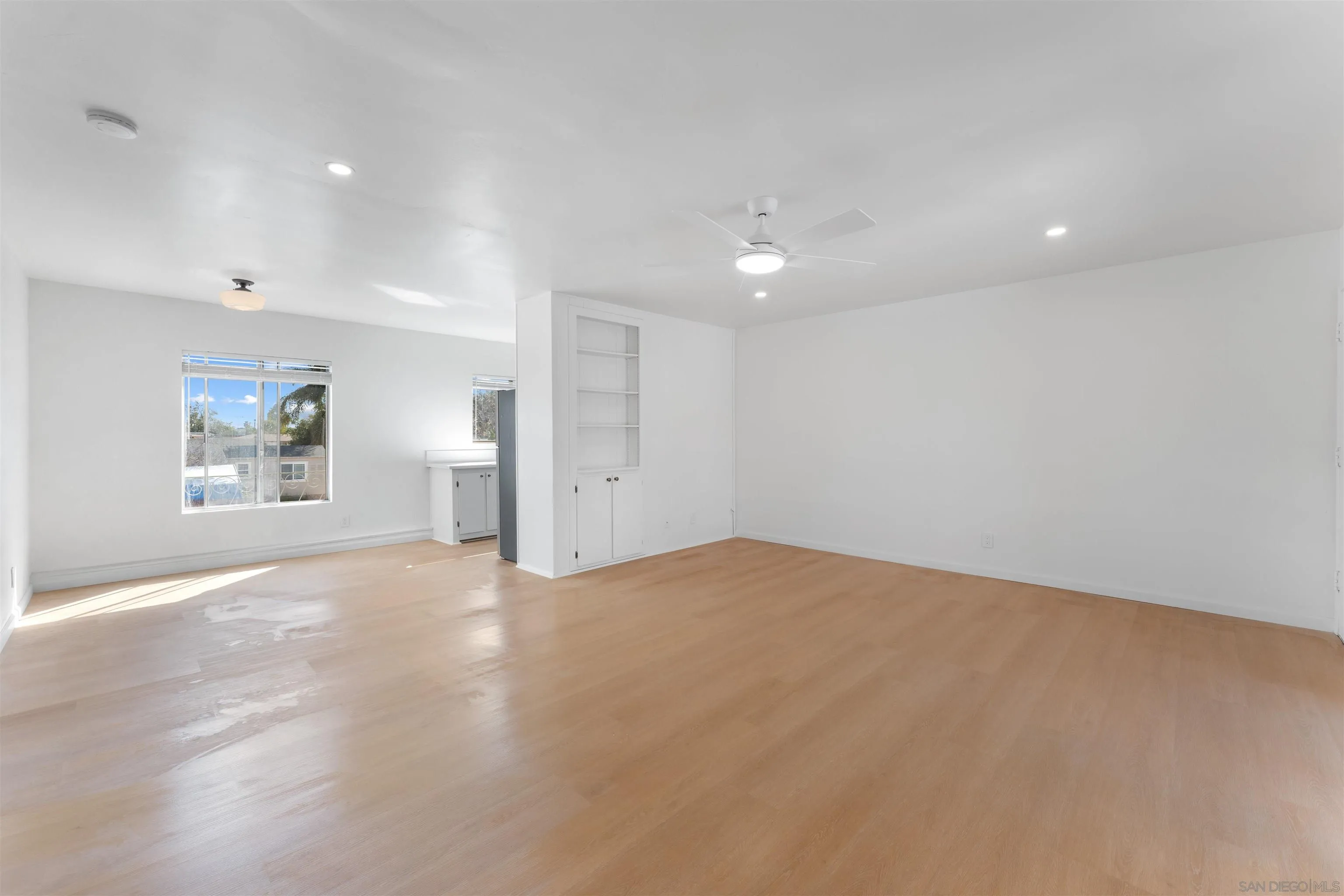 930 B Avenue Unit 22, National City, CA 91950 - Photo 4 of 15, National City, CA