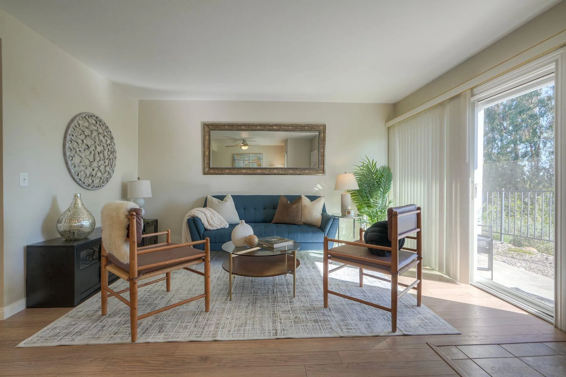 https://cdn.realtyfeed.com/cdn/127/250043785/f342227c988bd1754cb90328458c5c62.webp