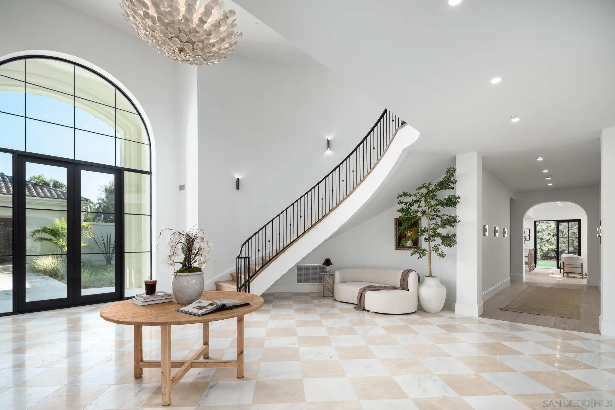 https://cdn.realtyfeed.com/cdn/127/250043790/09779315469ec456f69568796cdf8a24.webp