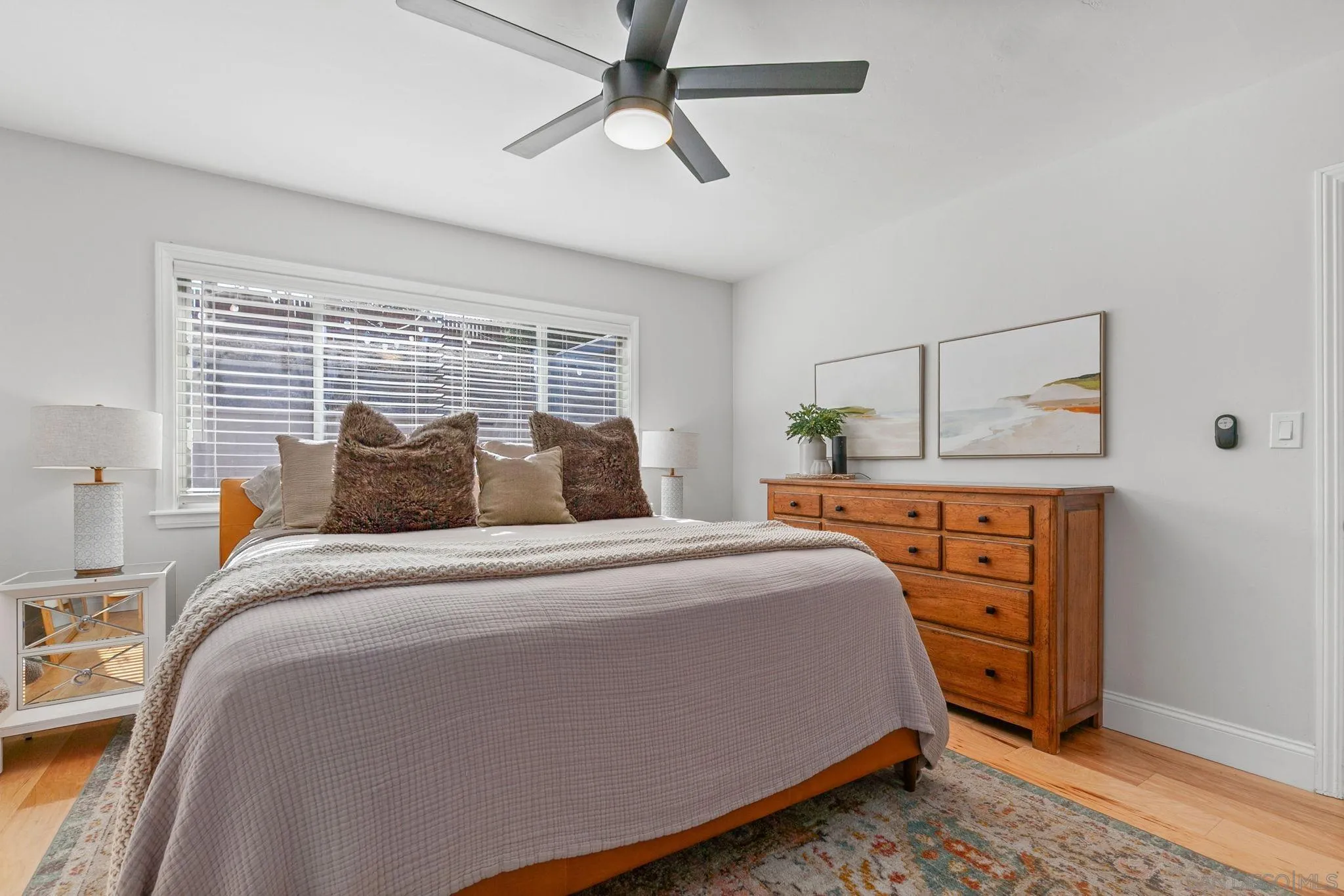https://cdn.realtyfeed.com/cdn/127/250043792/0e2c54111991994fd1584561c5bf083a.webp