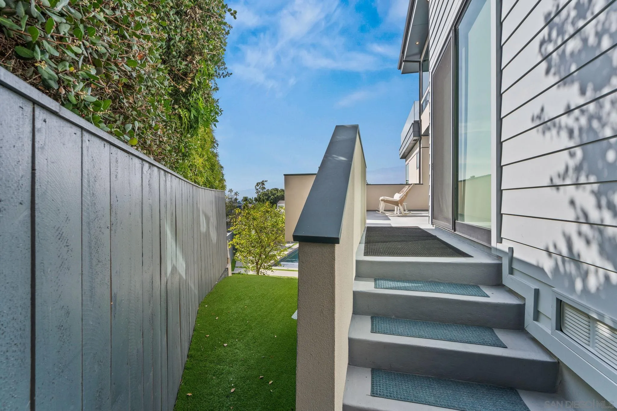 https://cdn.realtyfeed.com/cdn/127/250043797/6483a8fab90c64f89884e3bdf11943c2.webp