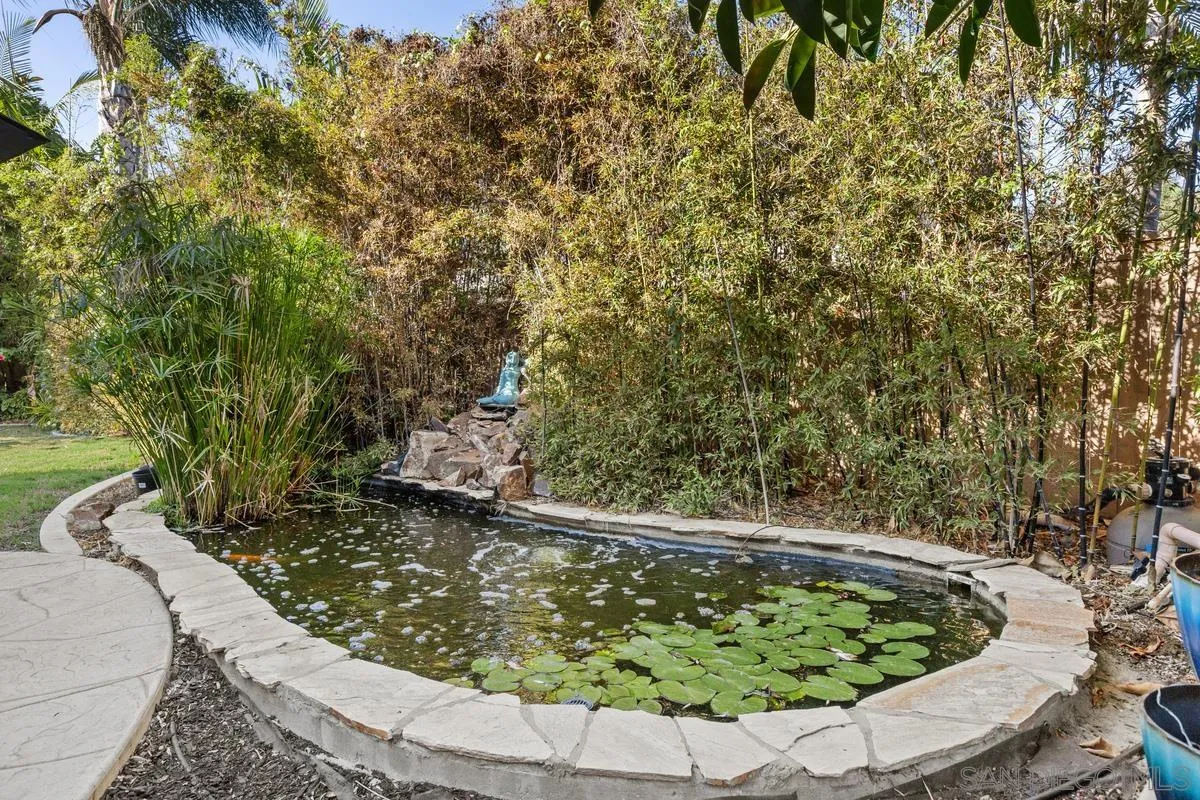 https://cdn.realtyfeed.com/cdn/127/250043835/08716002308e666f6ab702b081199166.webp