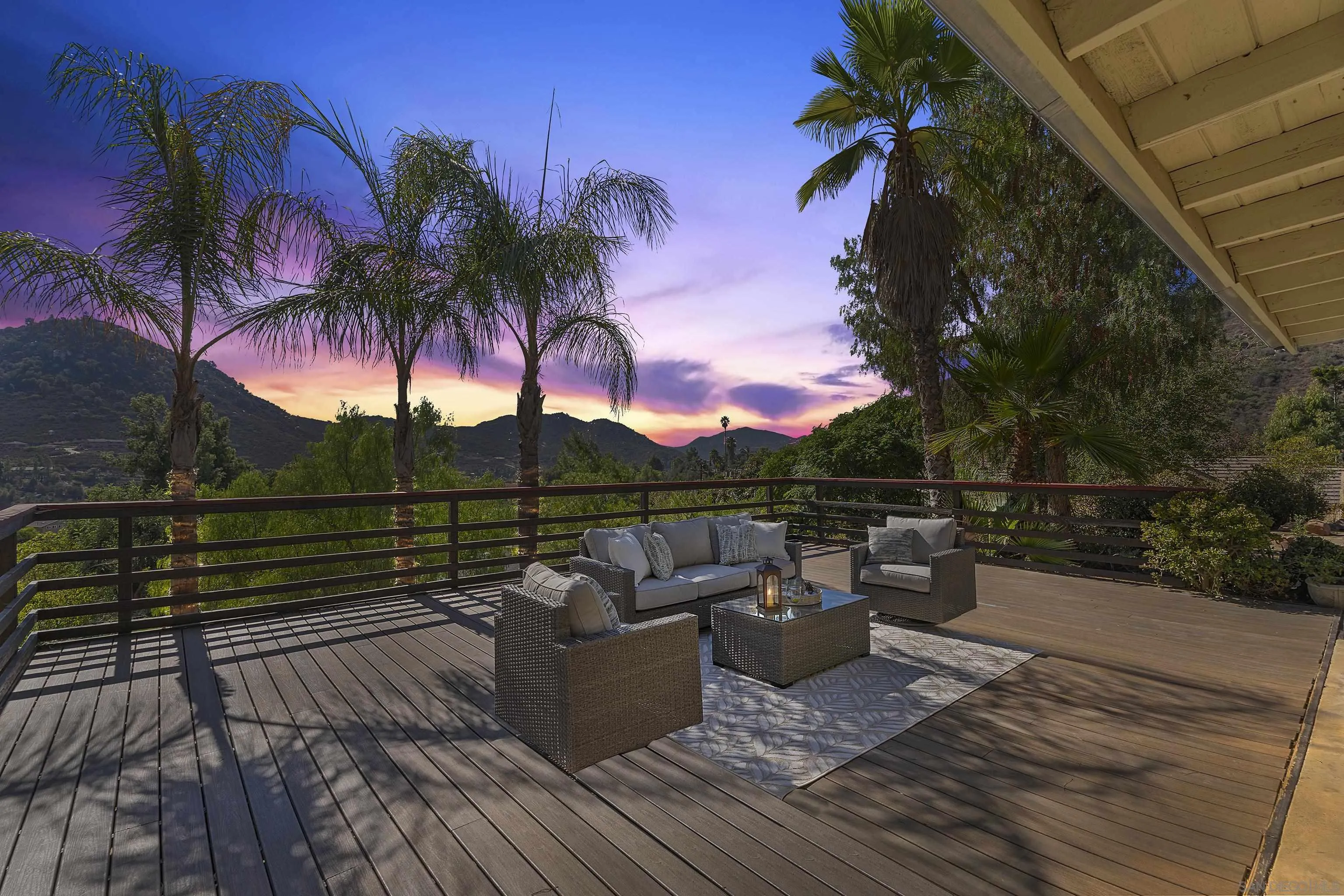 https://cdn.realtyfeed.com/cdn/127/250043836/1ae5f6e97339590a85c402d6b2b91ed8.webp