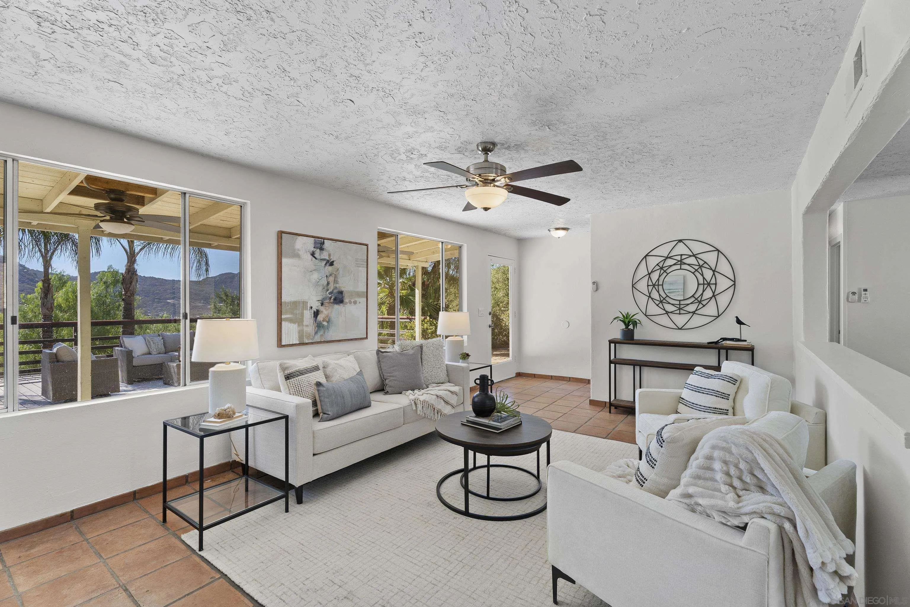 https://cdn.realtyfeed.com/cdn/127/250043836/399eb82190268ce951108ed6269ccb03.webp