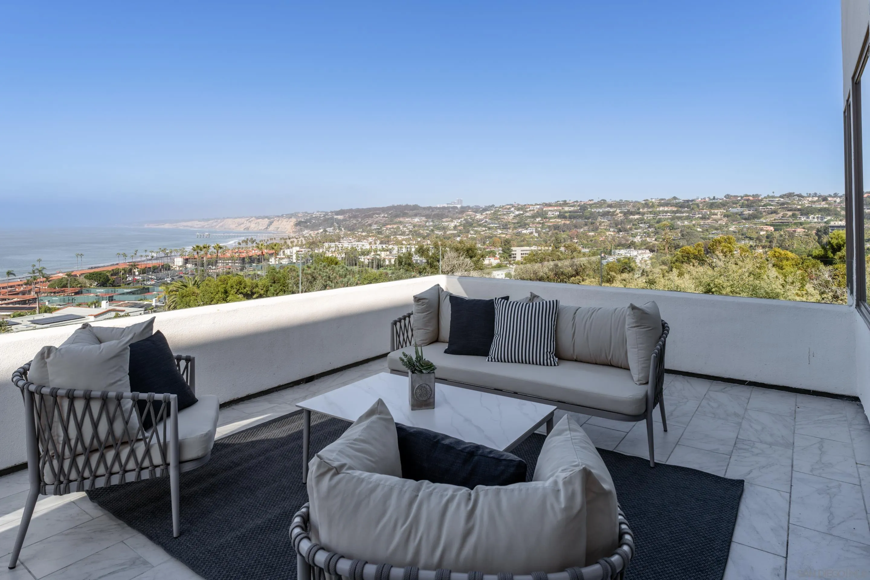 https://cdn.realtyfeed.com/cdn/127/250043848/e0d21dc96c917e677378da7464c3c183.webp