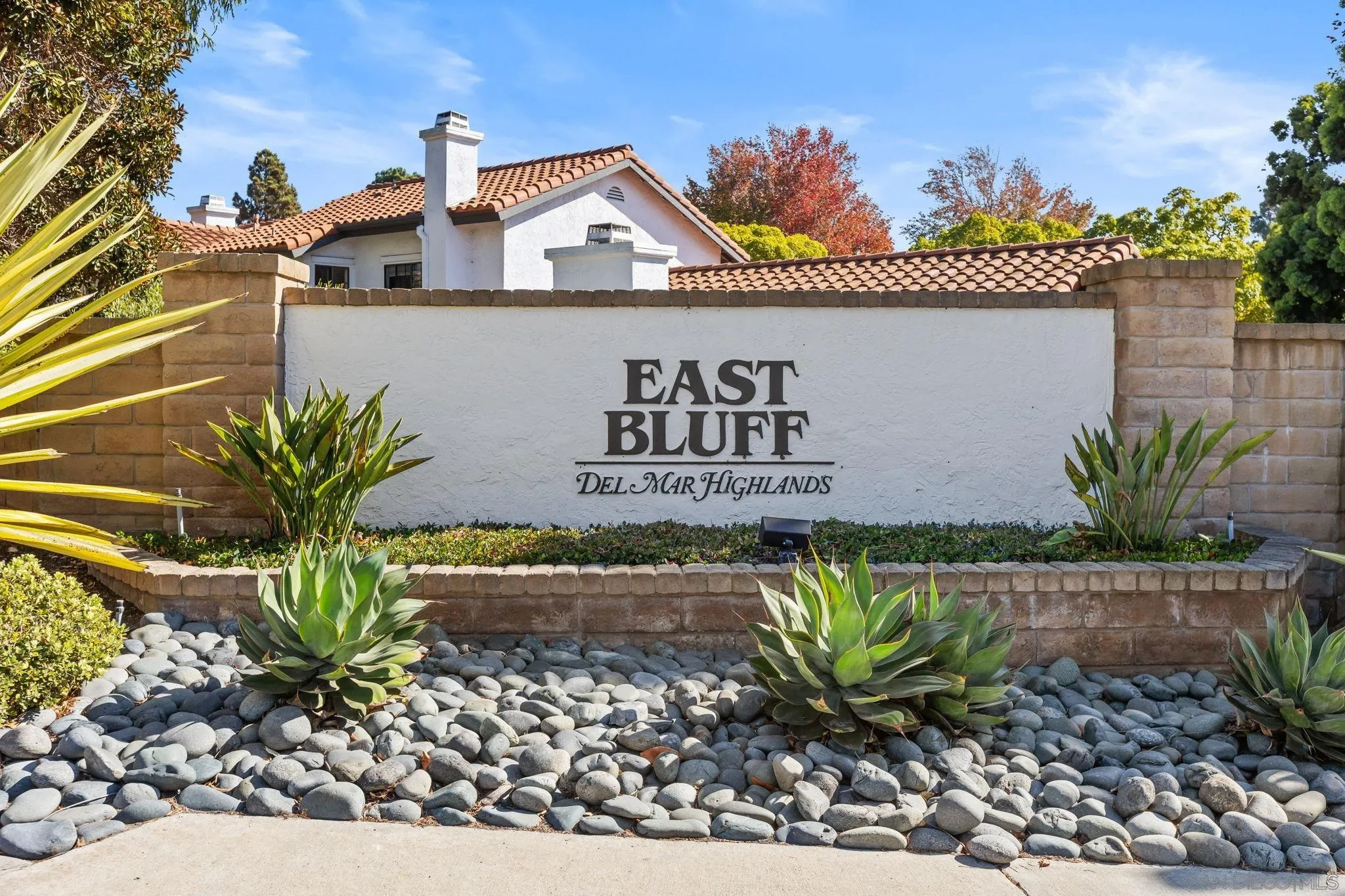 https://cdn.realtyfeed.com/cdn/127/250043851/5ac6863d36d0a2997712244dbd26ba09.webp