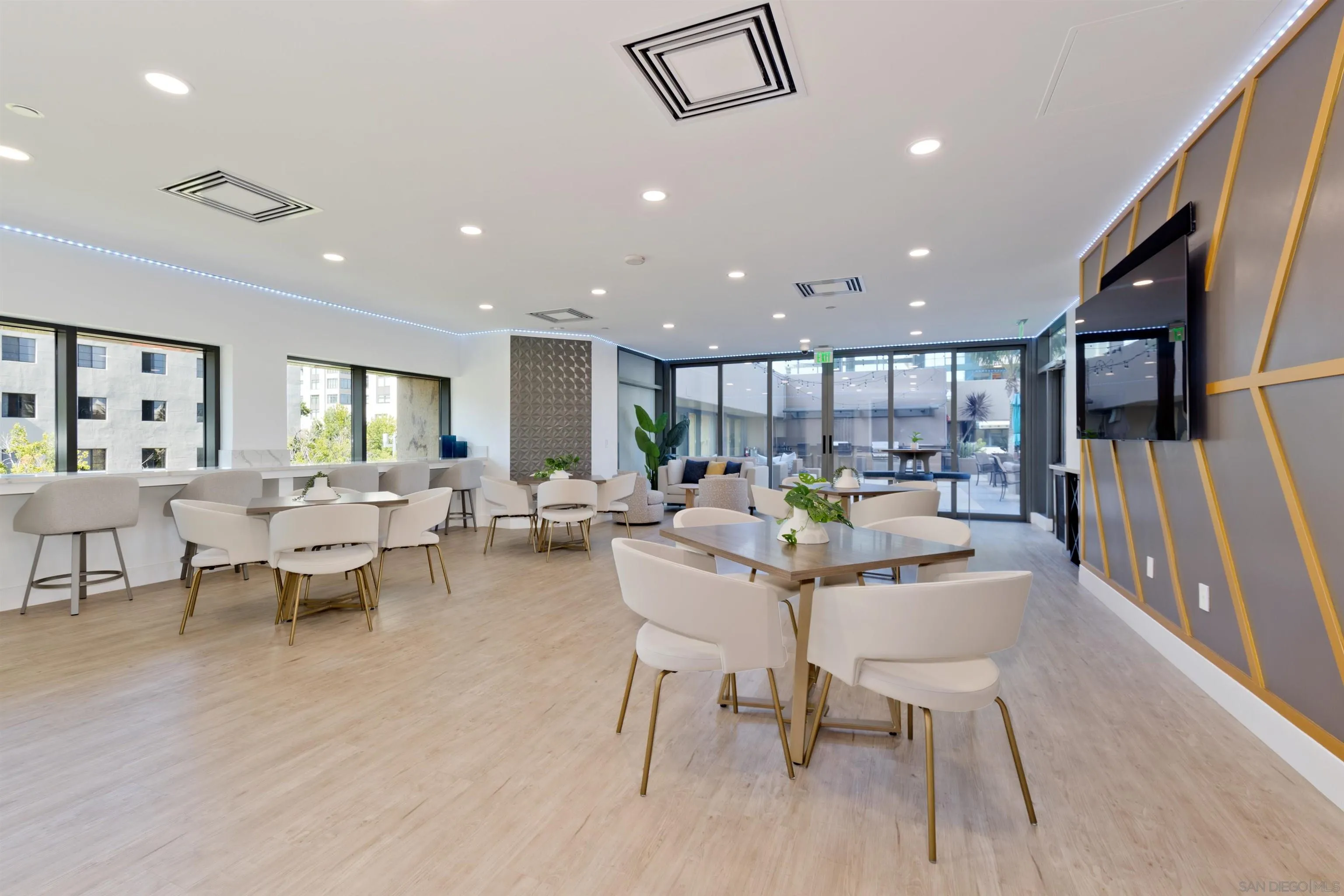 Photo #48: 250043868 Listing: Photo #48