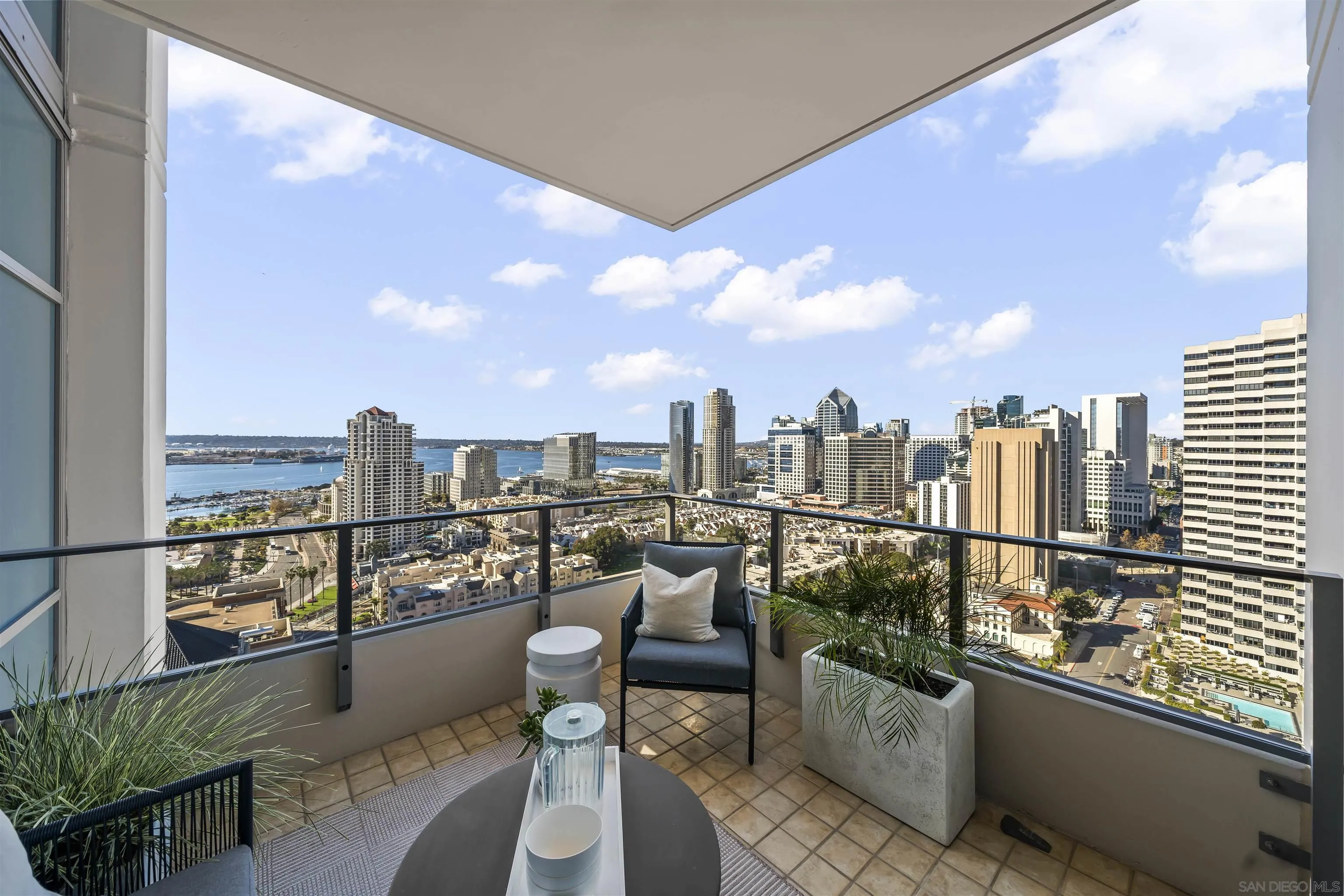 Photo #7: 250043868 Listing: Photo #7