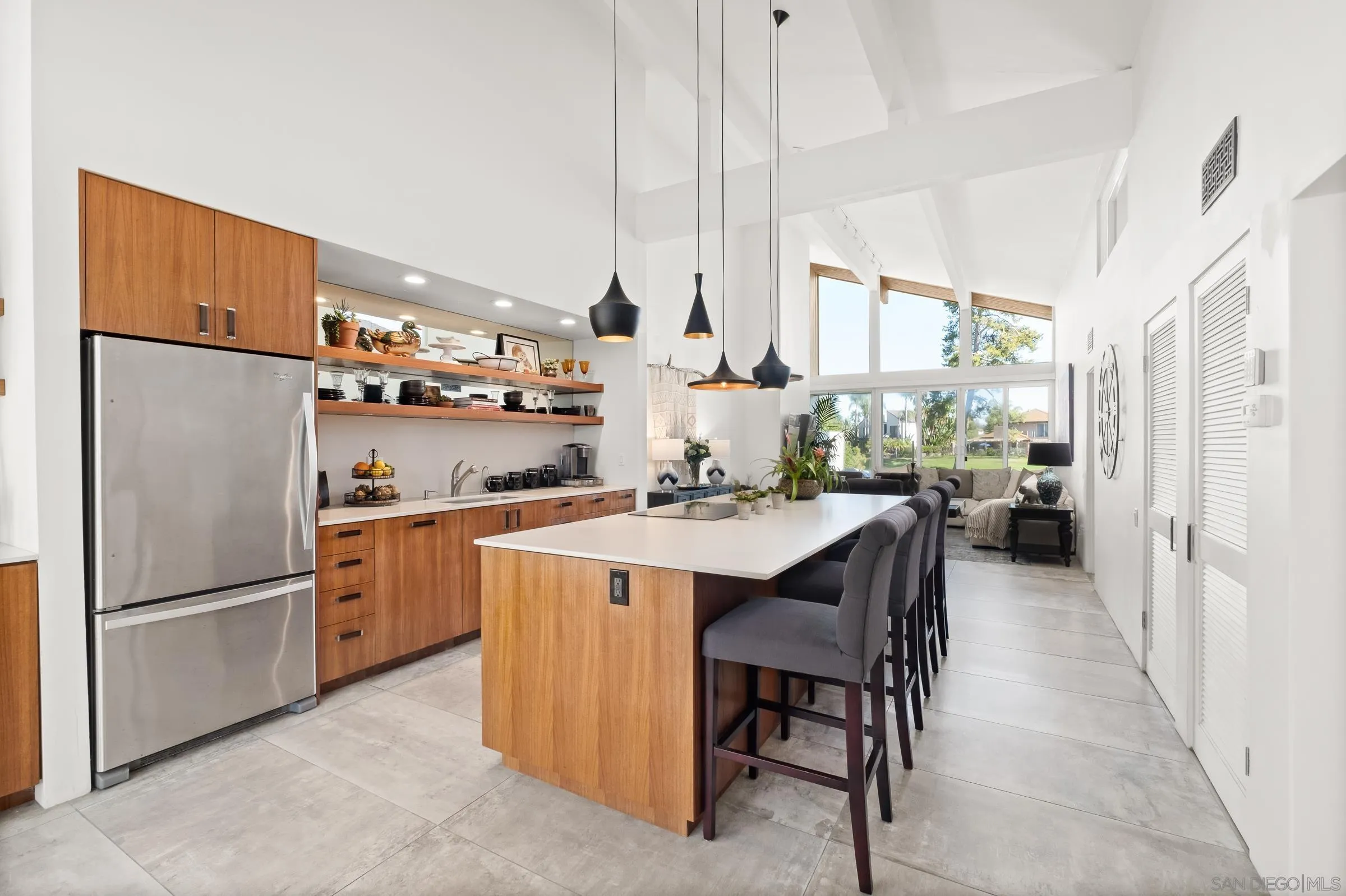 https://cdn.realtyfeed.com/cdn/127/250043870/007d399619a95262e15592415974c936.webp