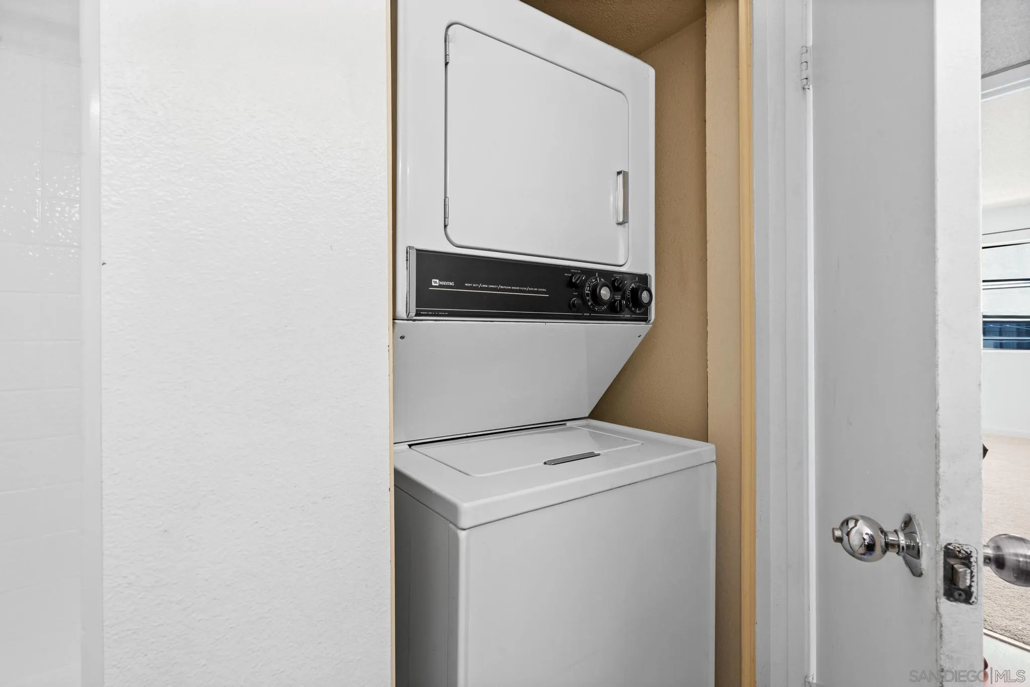 https://cdn.realtyfeed.com/cdn/127/250043879/d61483e3d7352d0a8c383ba6f6a661cf.webp
